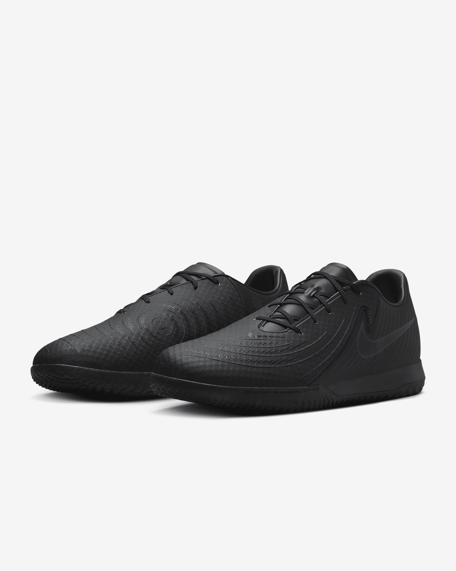 Nike Phantom GX 2 Academy IC Low-Top Soccer Shoes - 5