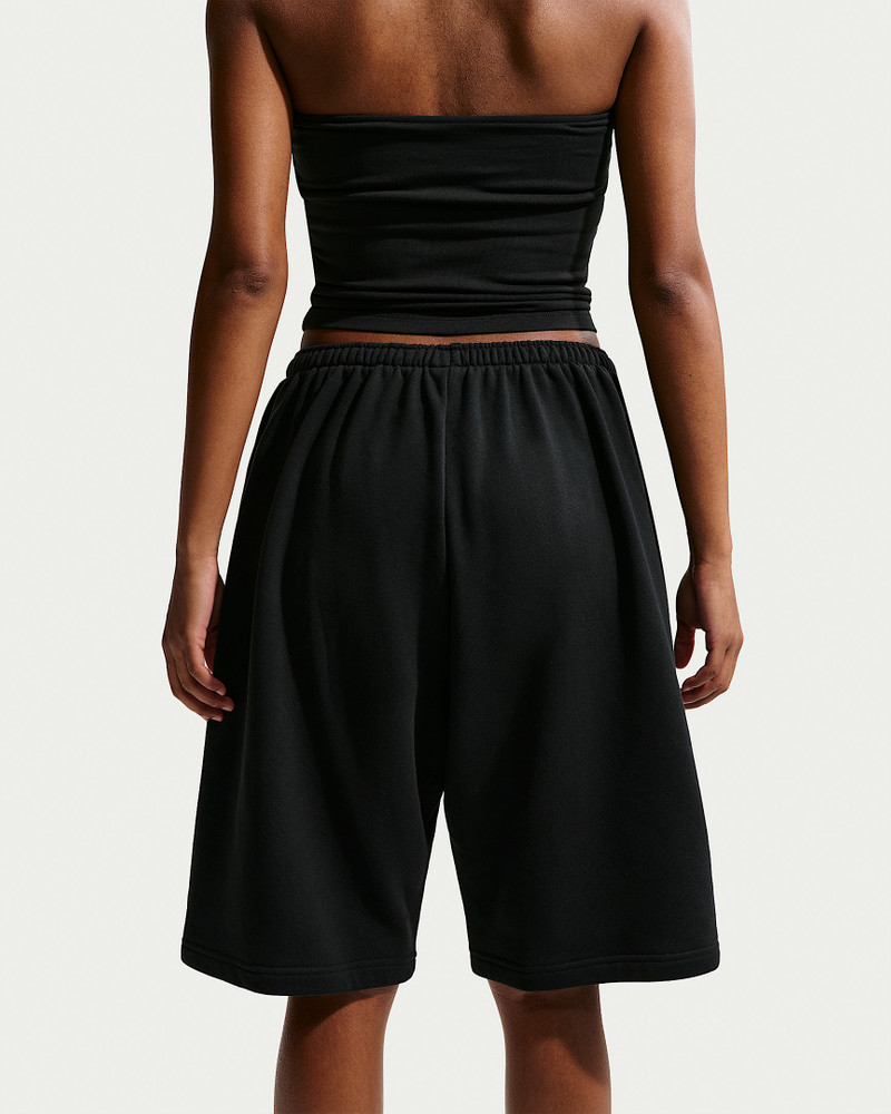 Nike Sportswear Women's Oversized Mid-Rise French Terry Bermuda Shorts 3