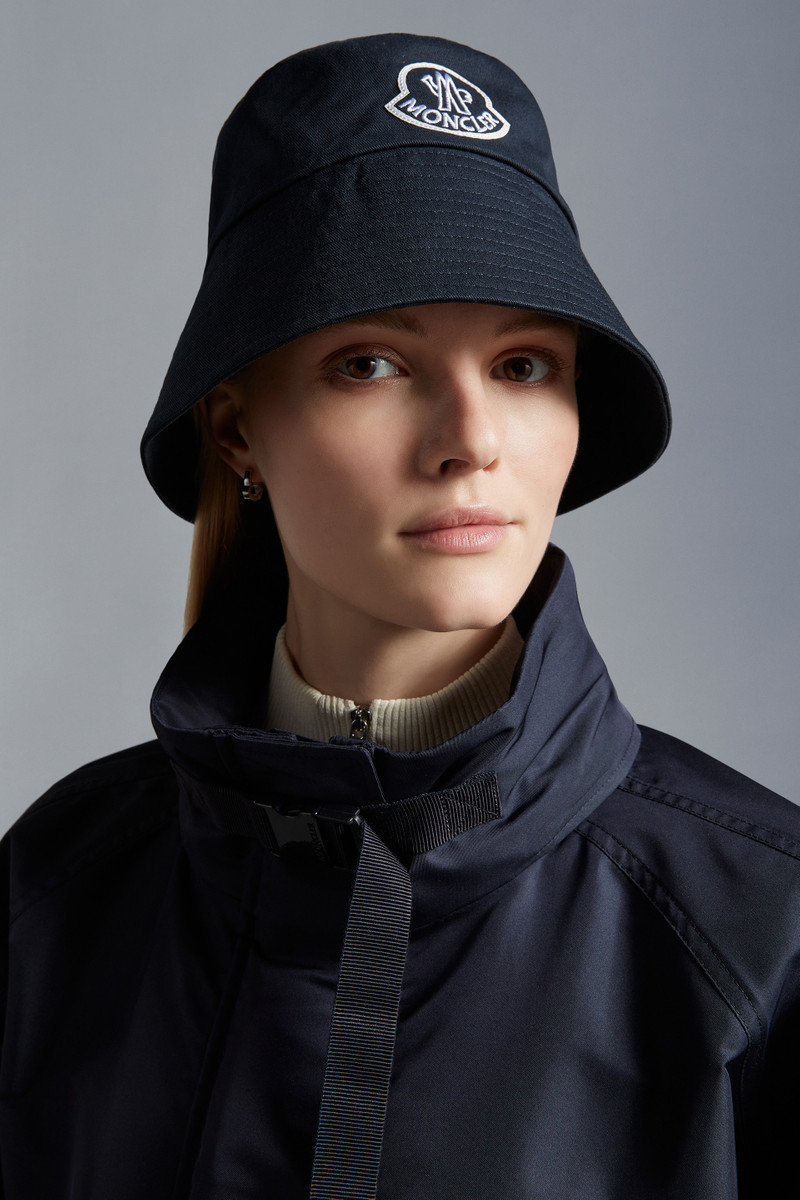 Moncler Embroidered Logo Bucket Hat outlook