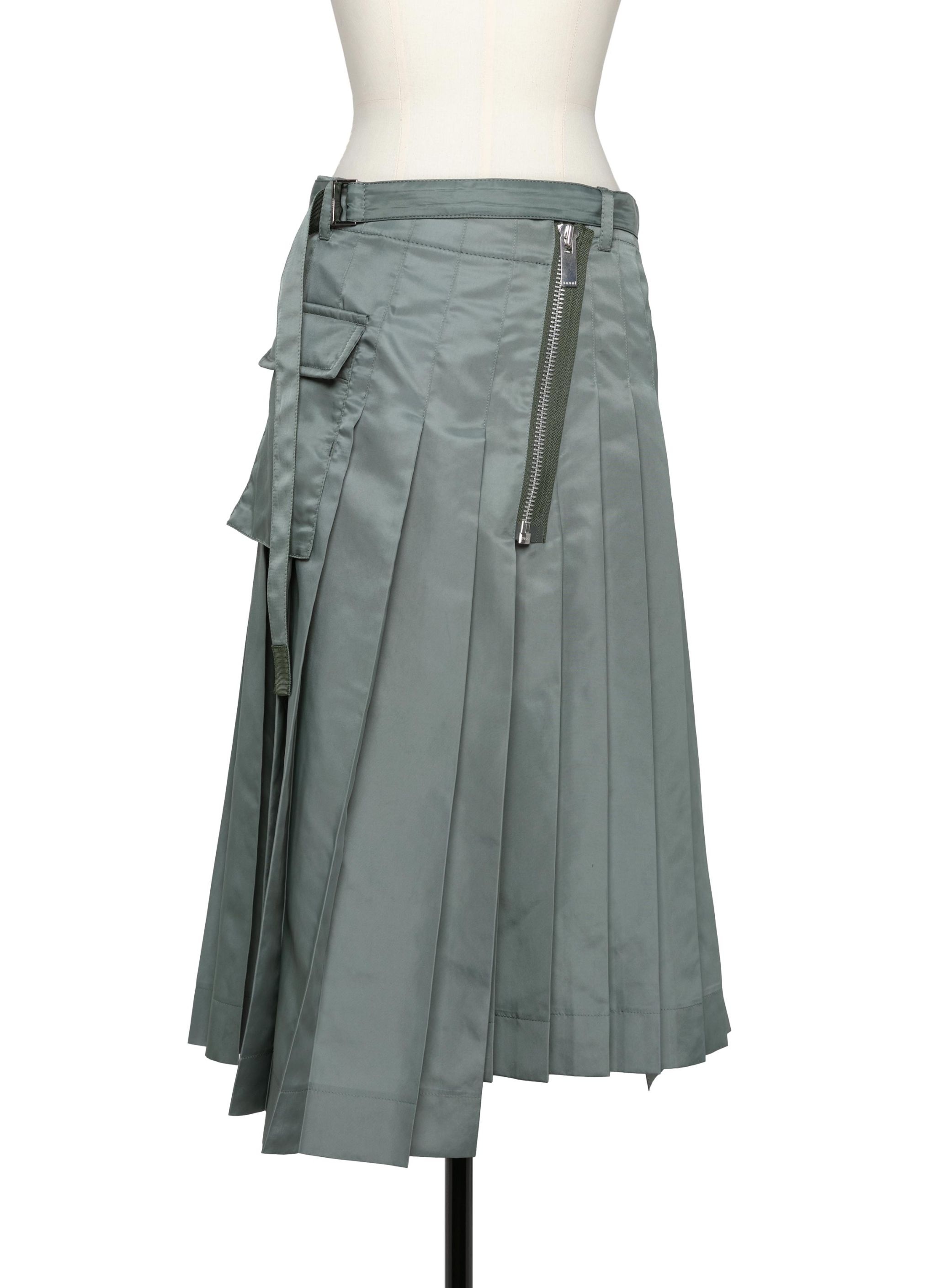 【sacai】22SS Nylon Twill Skirt sacai Nylon Twill Skirt | sacai | REVERSIBLE