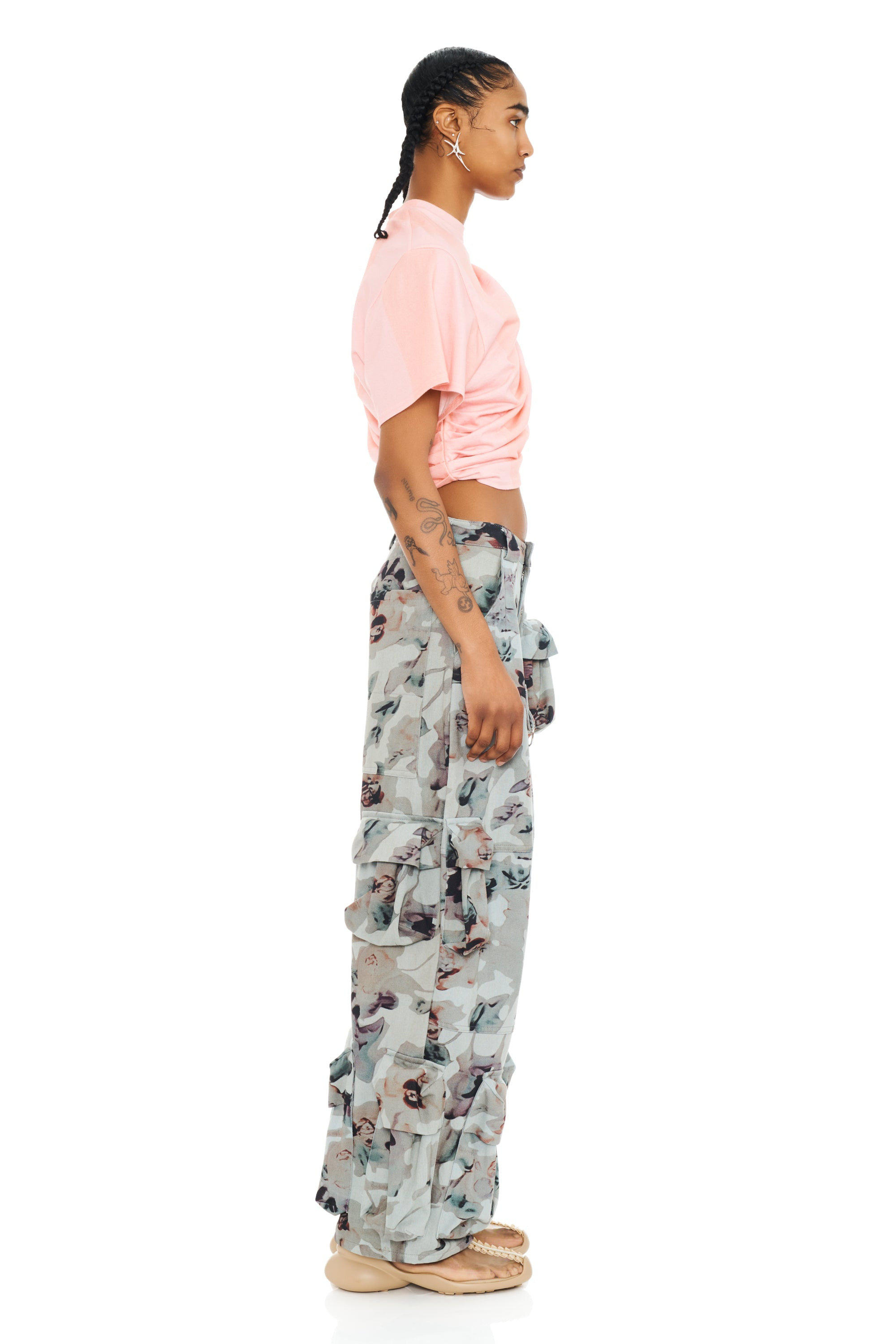 BEIGE WATERCOLOR ROSES GARDEN CARGO PANT - 9
