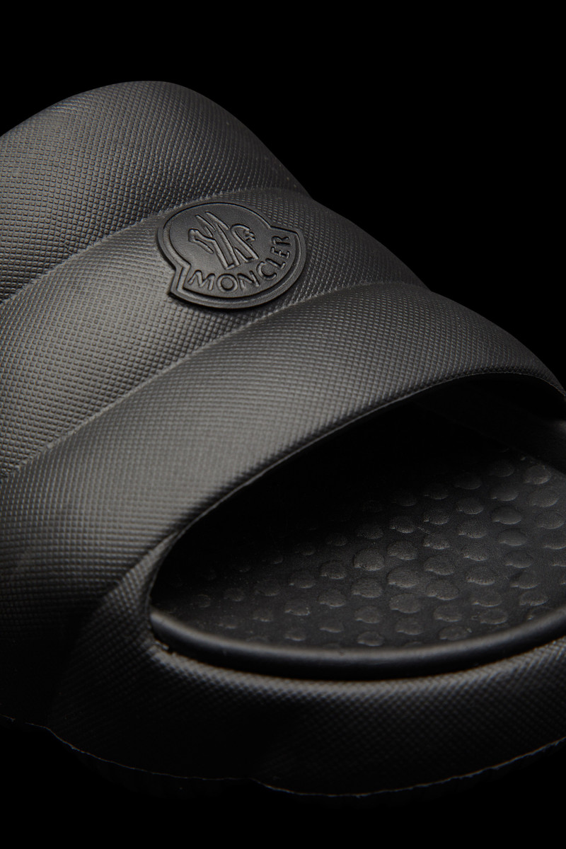 Moncler Lilo Slides outlook