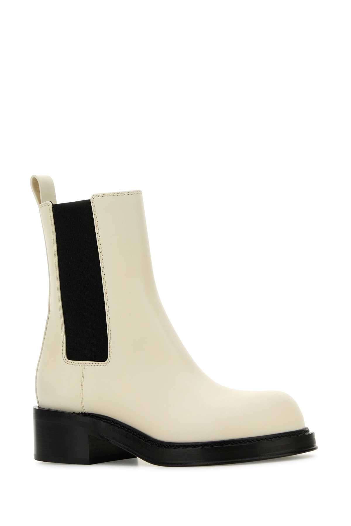 Bottega Veneta Women Ivory Leather Cliff Ankle Boots - 2