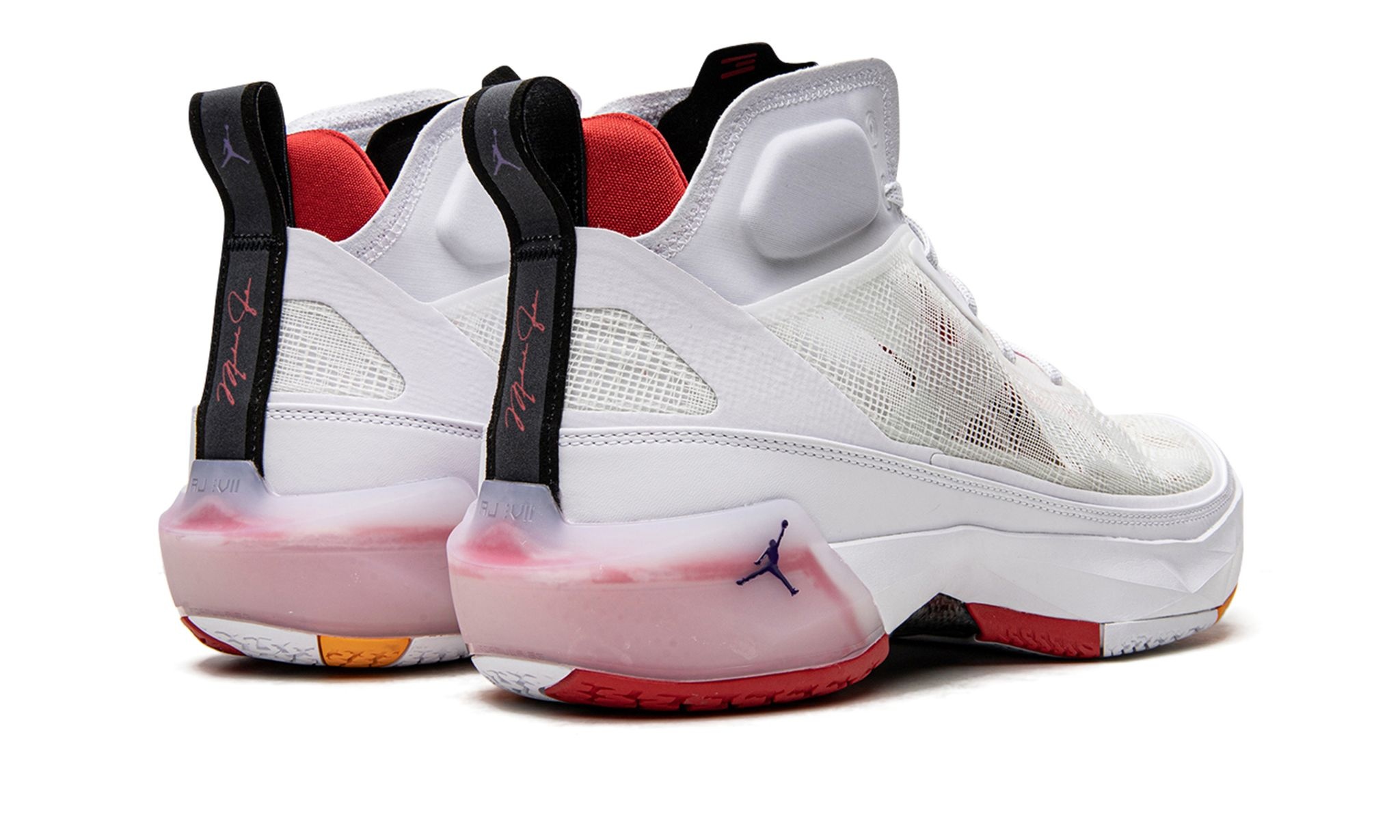 Air Jordan 37 "Hare" - 3