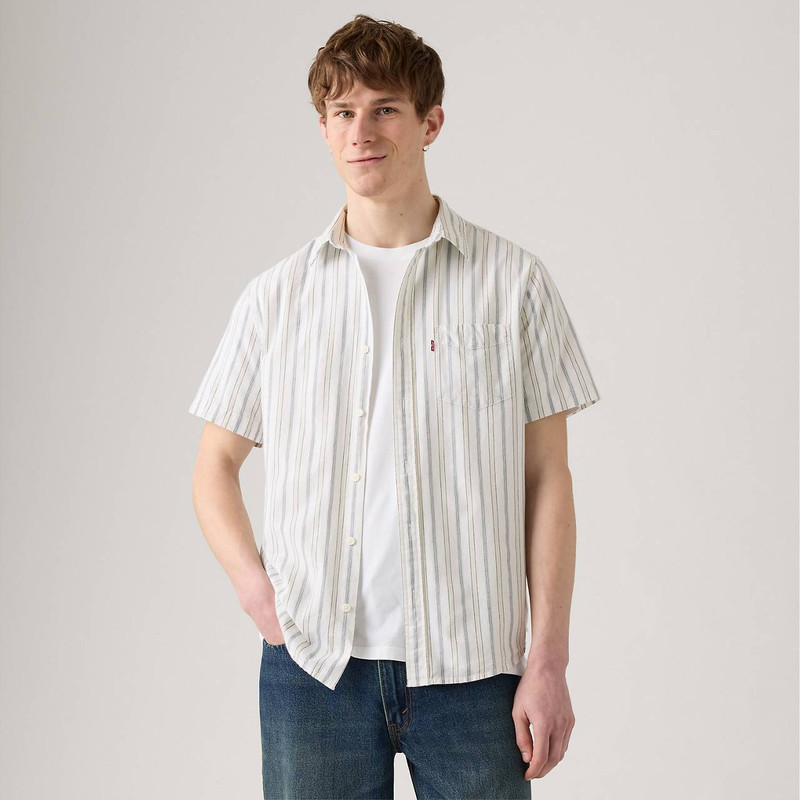 Levi's SHORT-SLEEVE CLASSIC STANDARD FIT SHIRT outlook