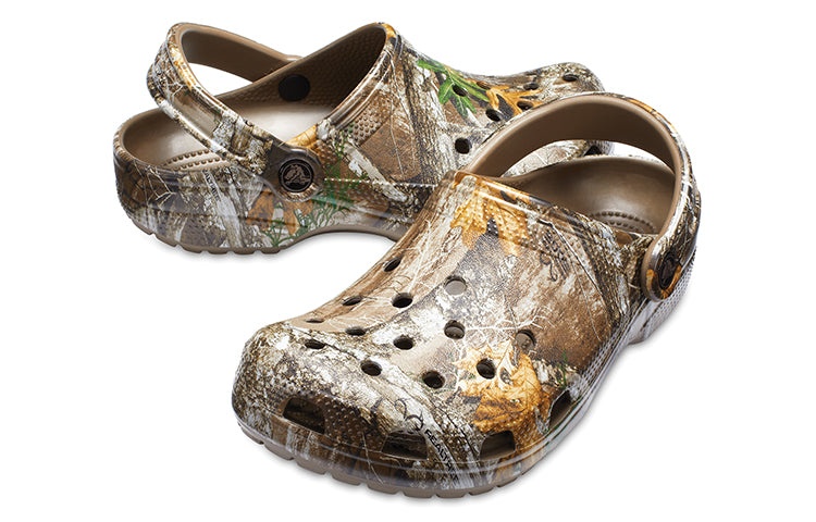 Crocs x Realtree Edge Classic Clogs 'Camo' 205413-267 - 2
