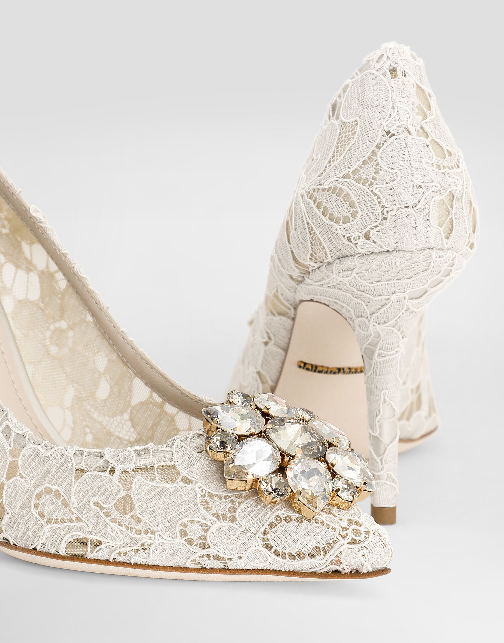 Pump in Taormina lace with crystals - 5