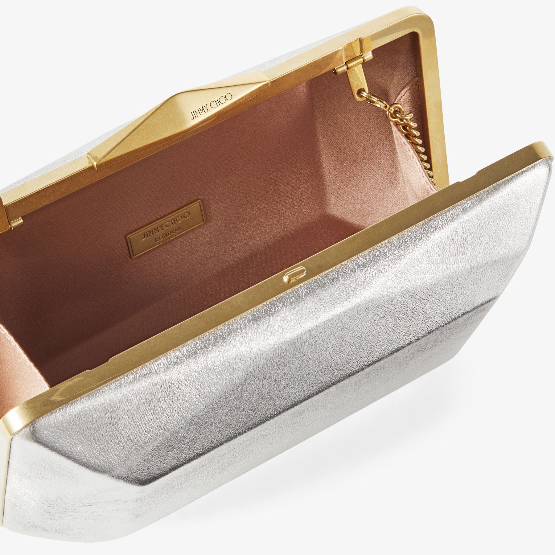 Diamond Box Clutch
Silver Metallic Nappa Leather Box Clutch Bag - 7