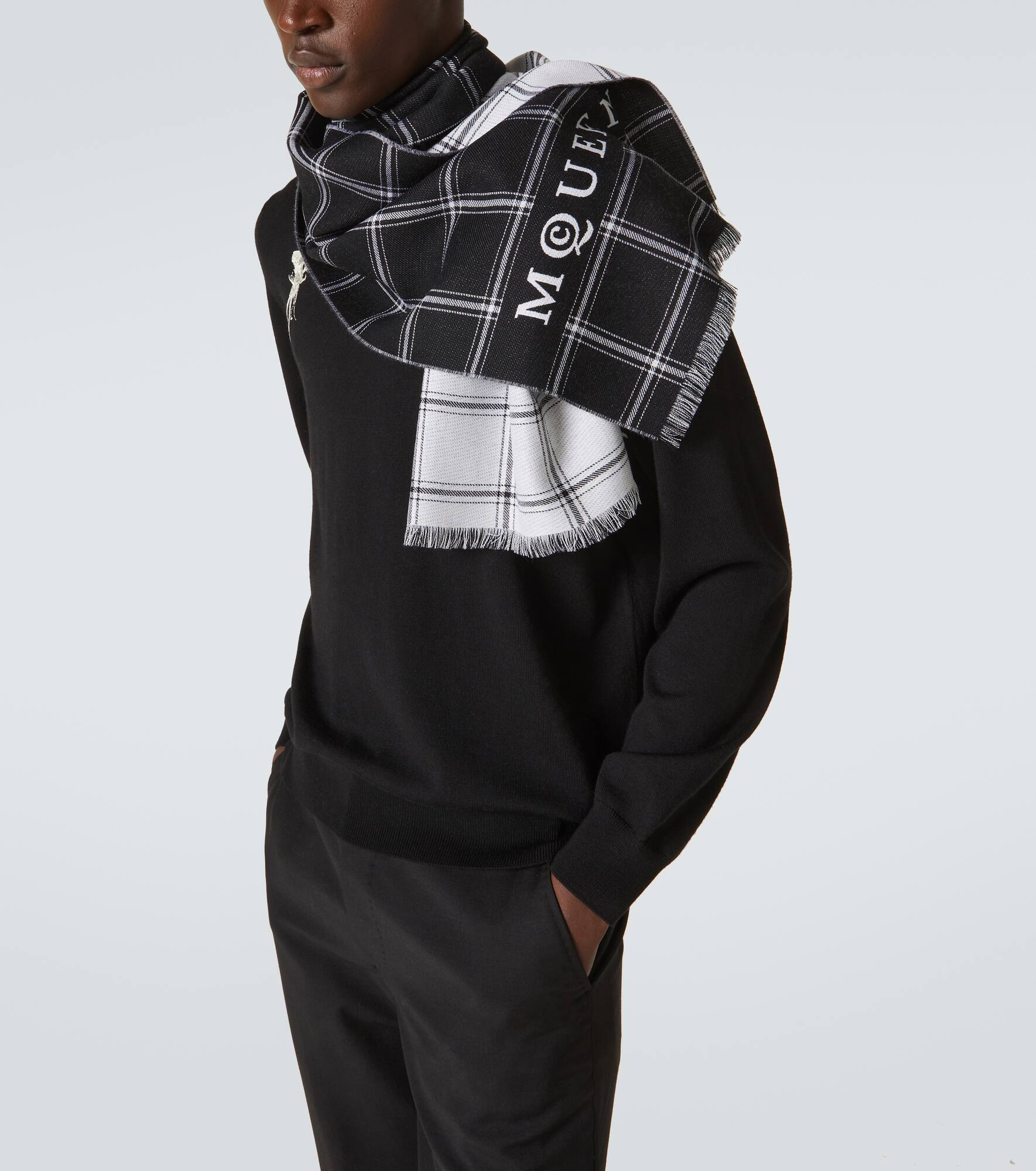 Wool scarf - 2