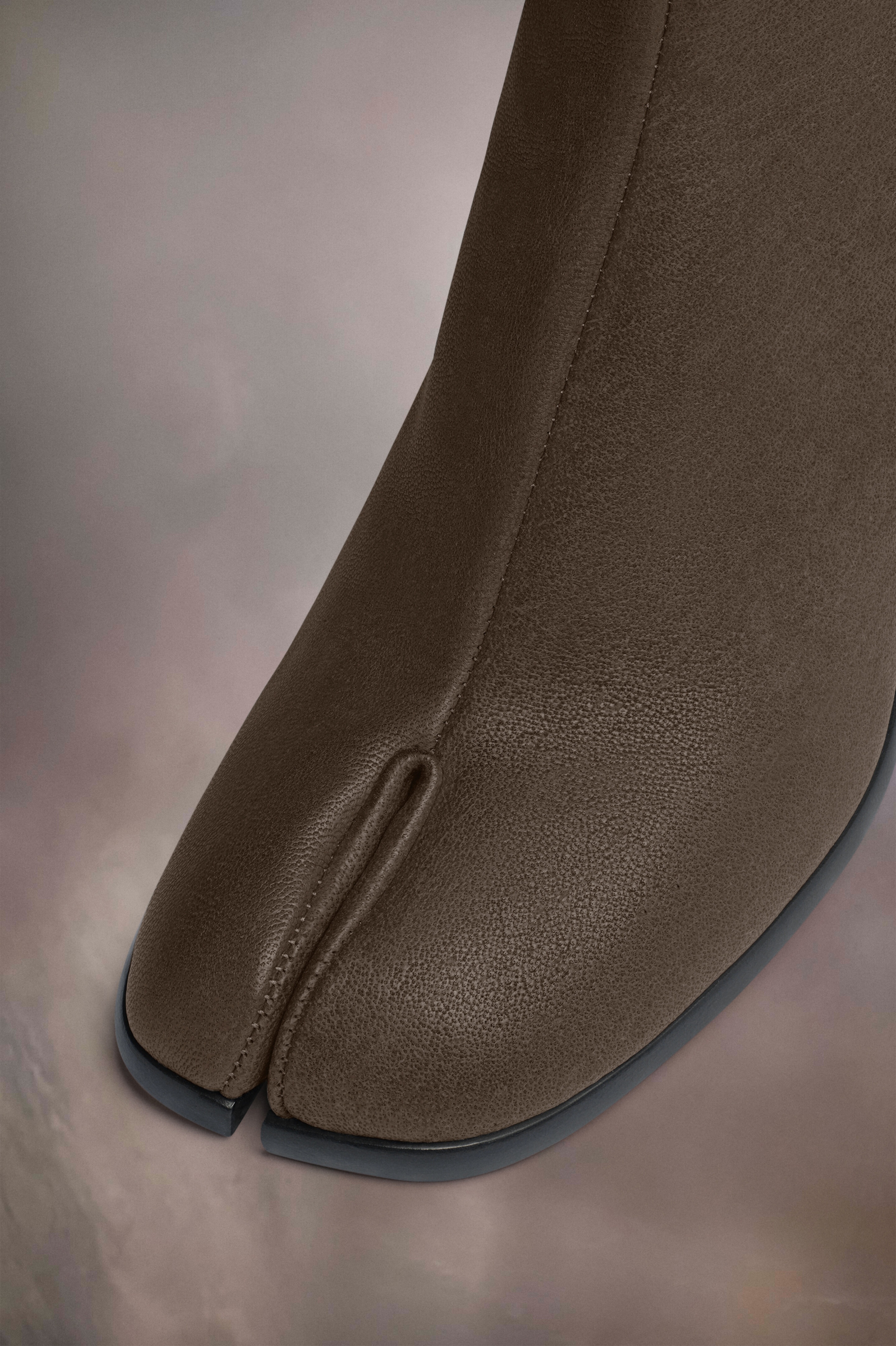 Tabi ankle boots - 4