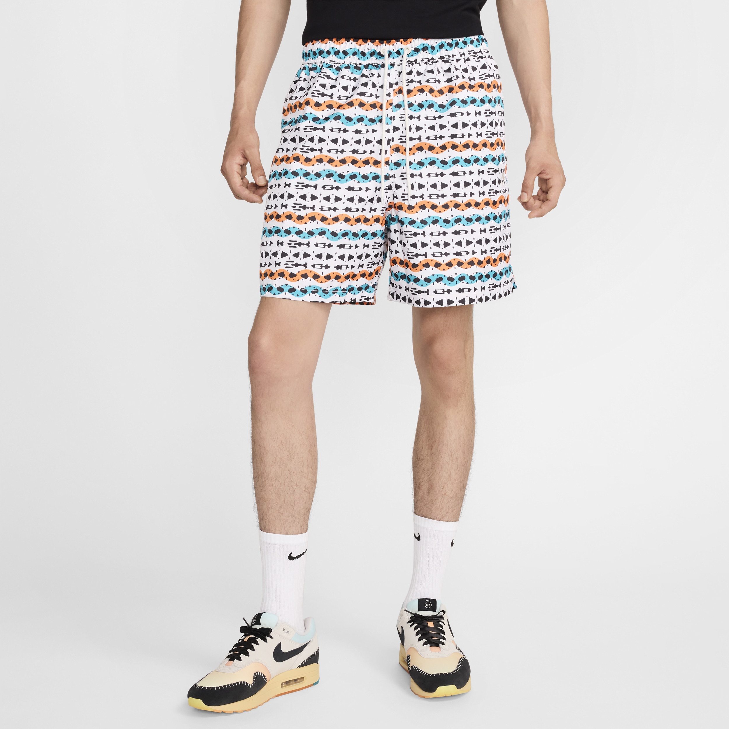 N7 shorts online