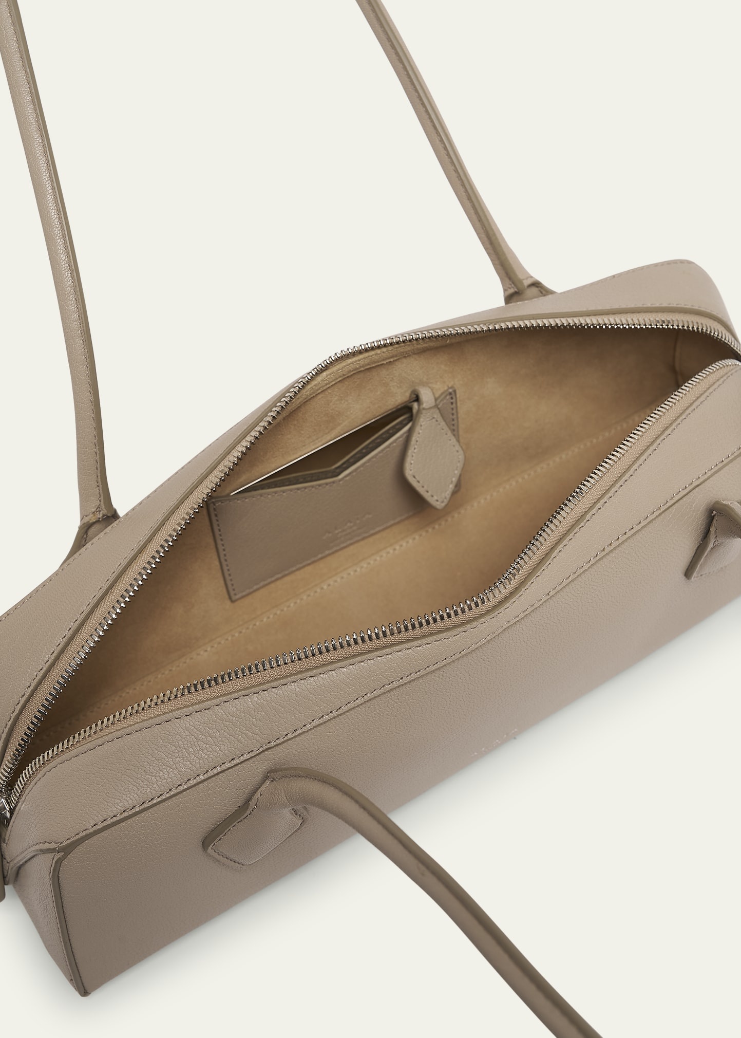 Le Teckel Medium Shoulder Bag in Goatskin - 4
