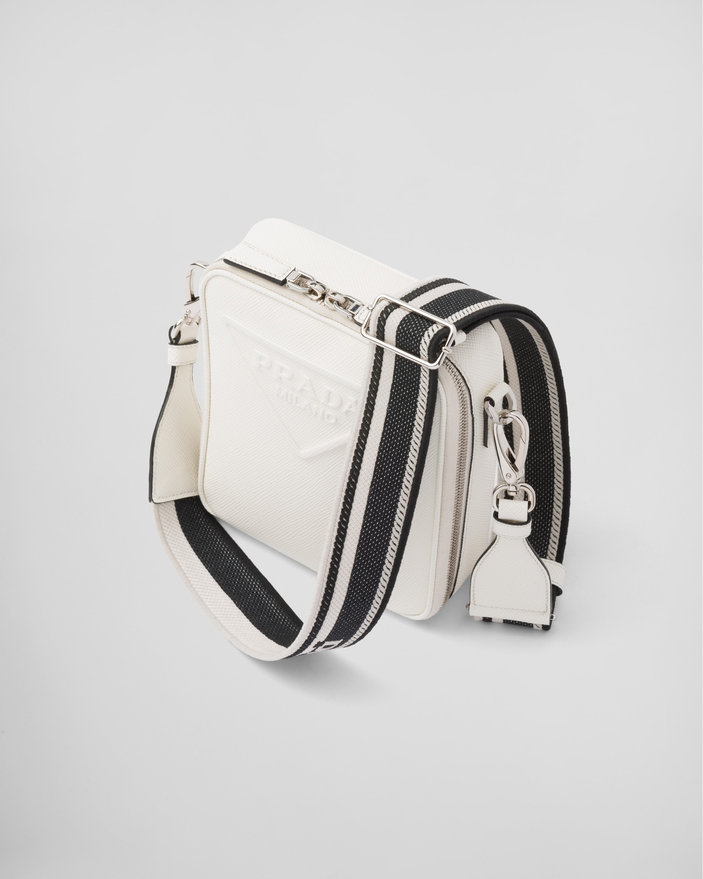 Saffiano leather shoulder bag - 3