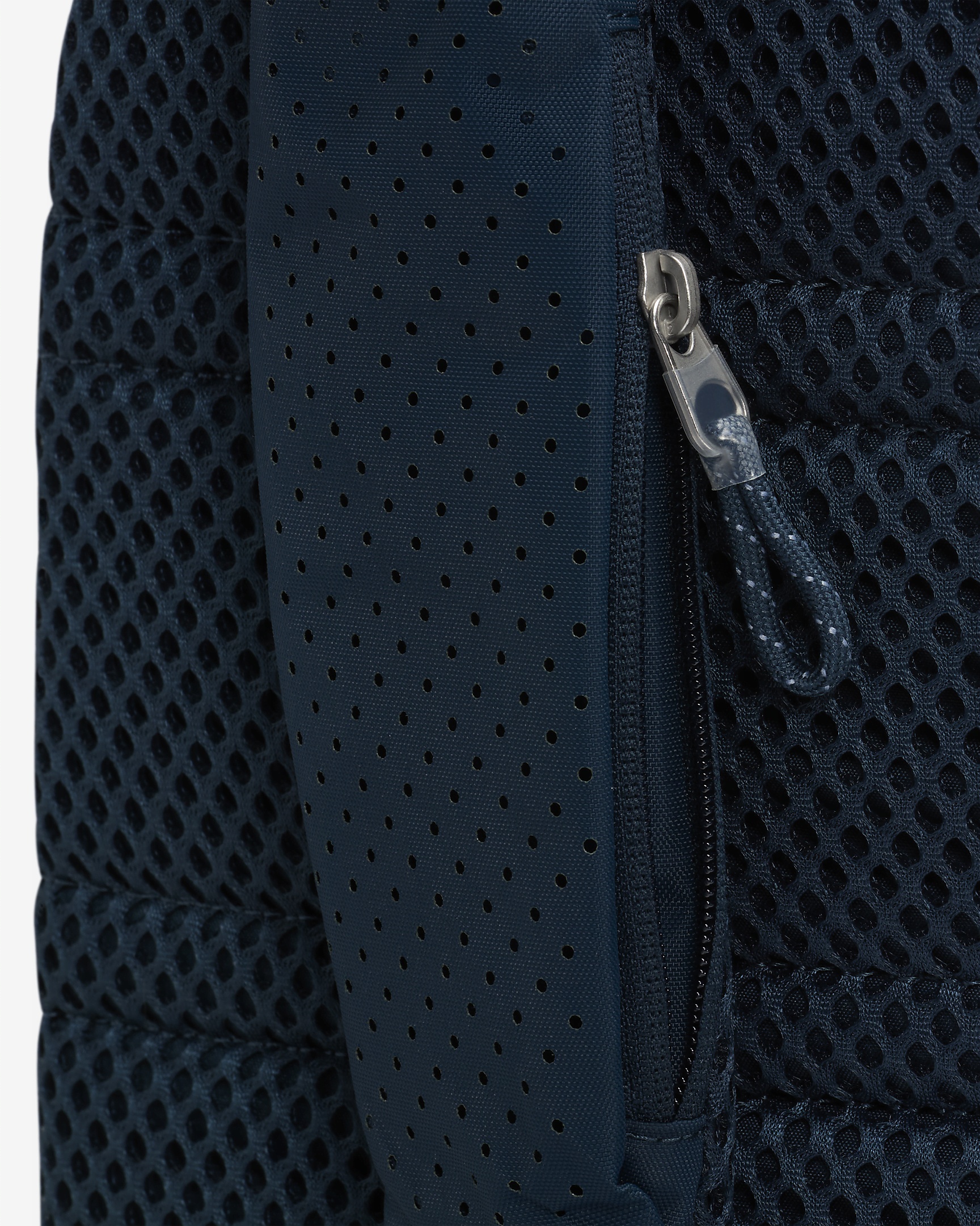 Nike Sportswear Essentials Sling Bag (8L) - 9
