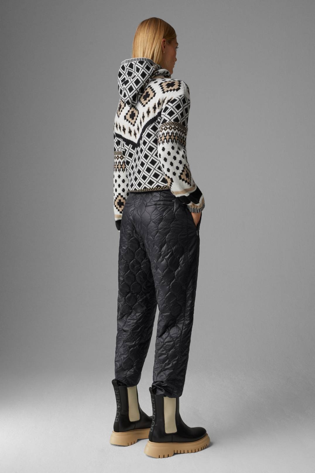 CAYA QUILTED TROUSERS IN BLACK - 3