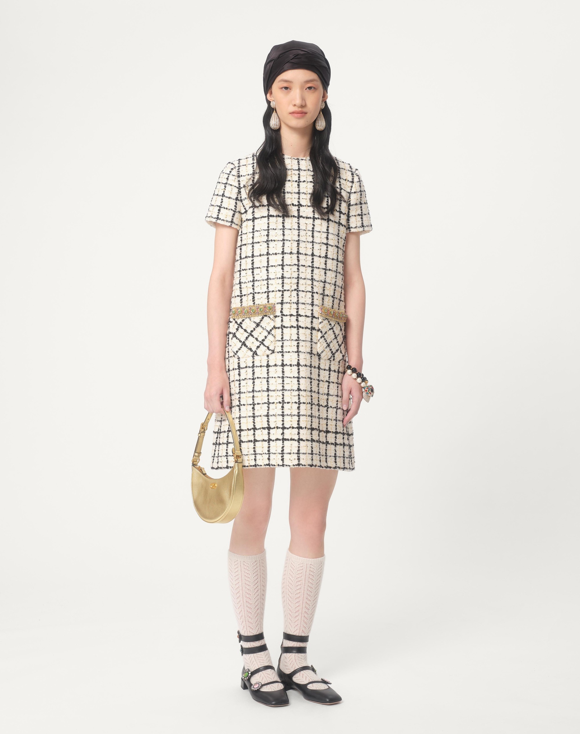 VLOGO SIGNATURE MINI HOBO BAG IN LAMINATED GRAINY CALFSKIN - 2