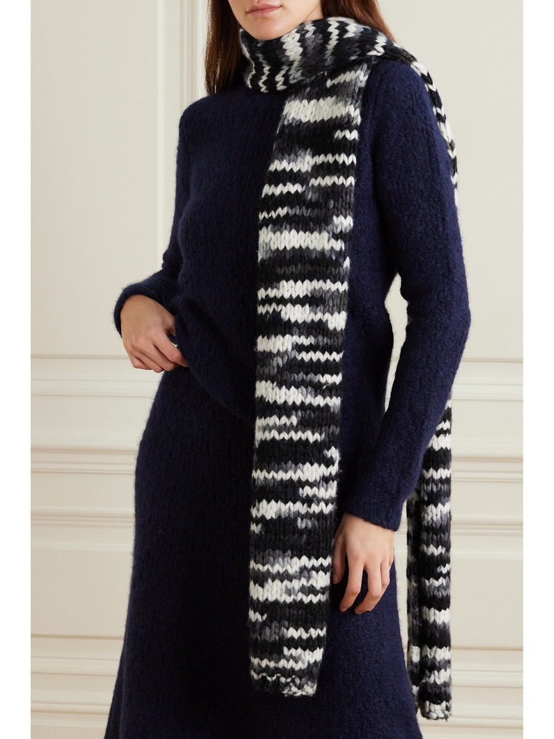 GABRIELA HEARST Louvin Cashmere Scarf outlook