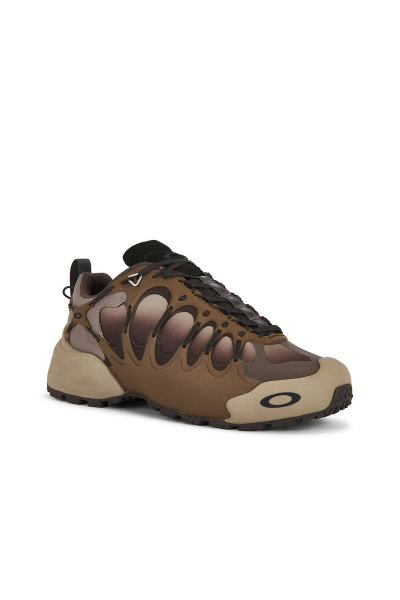 Ibex Sneaker 2