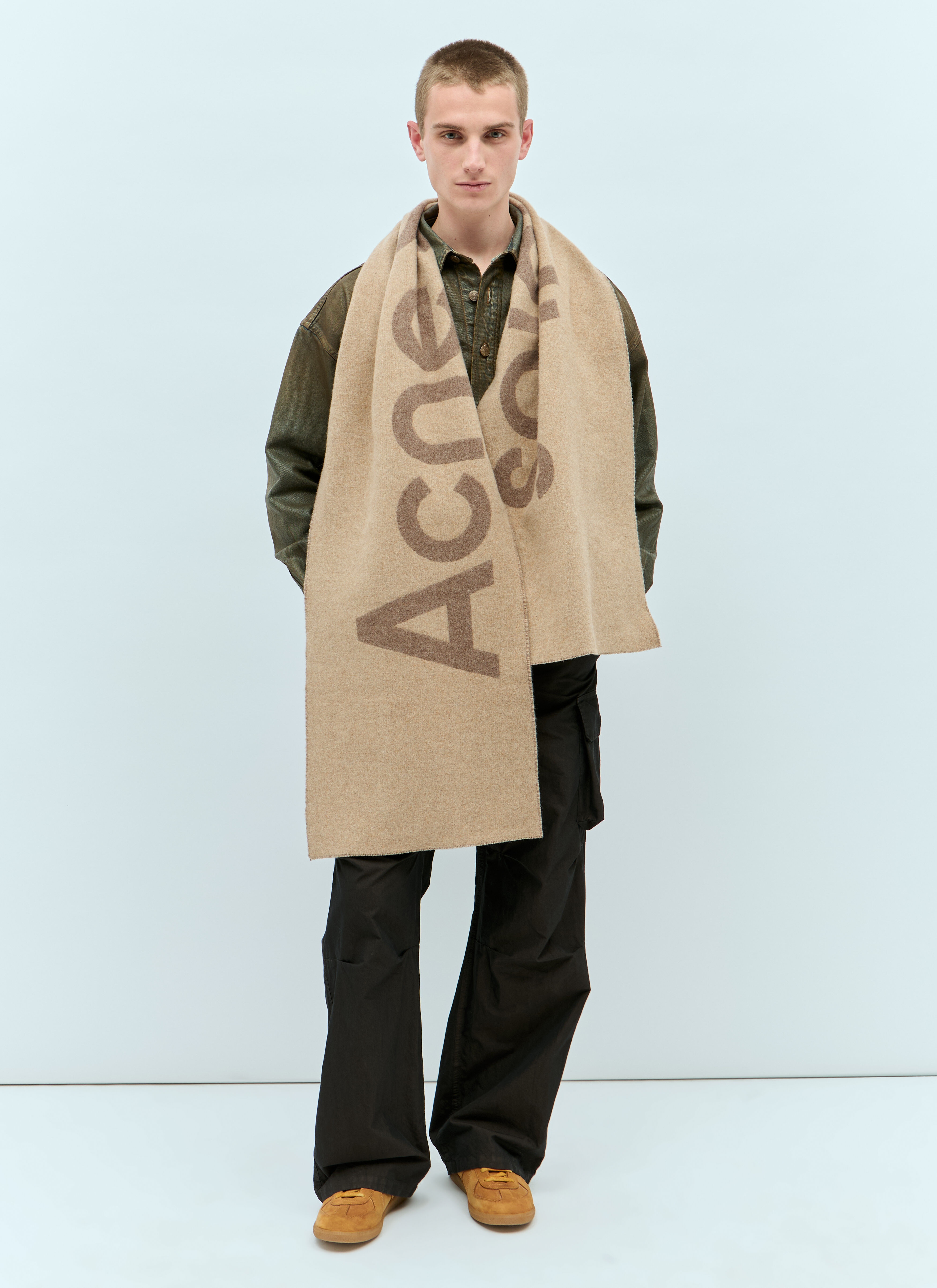 Acne Studios Logo Jacquard Scarf | lncc | REVERSIBLE