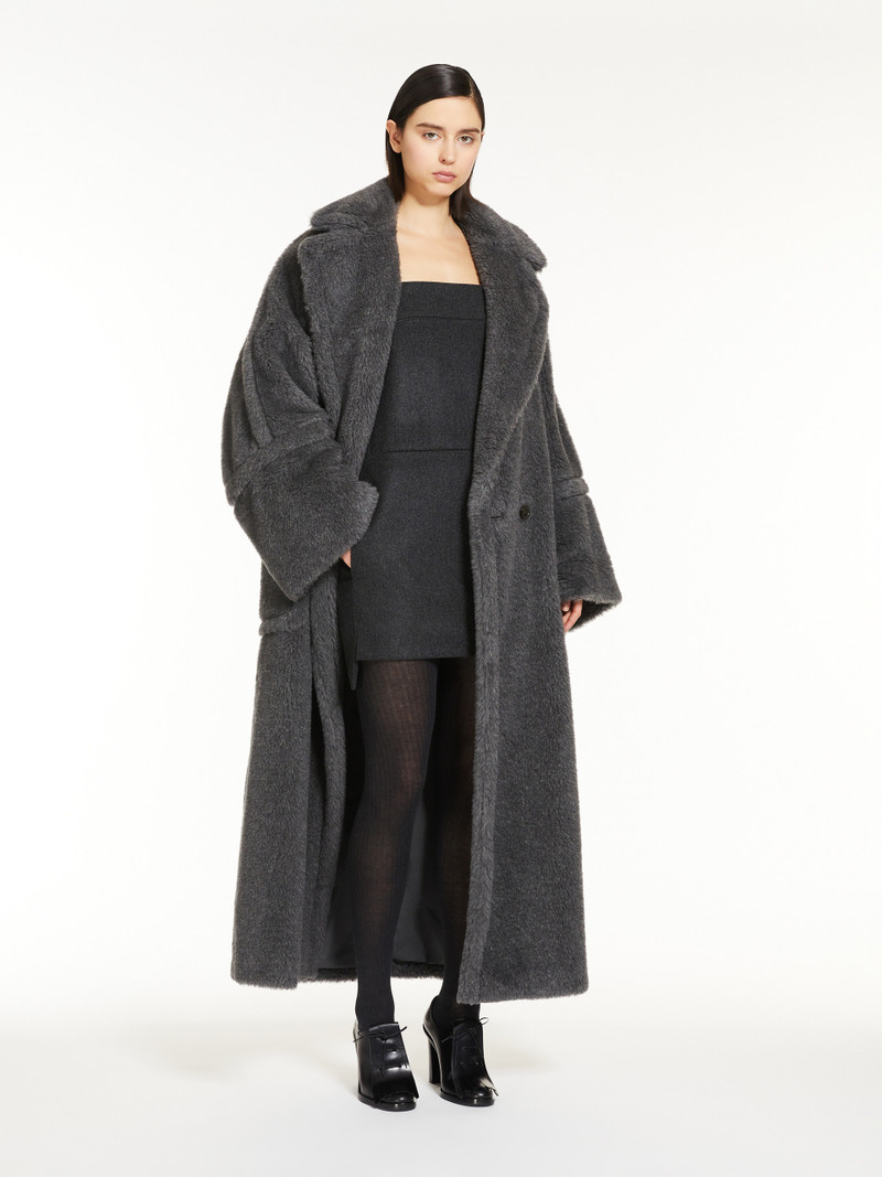 Max Mara KADIAK Oversized alpaca and wool Teddy coat outlook