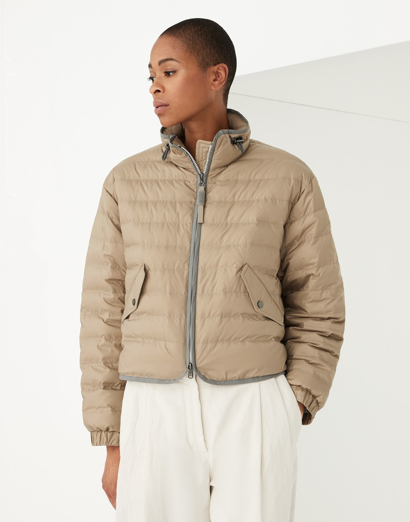 Water-resistant matte nylon down jacket with precious zipper pull 1