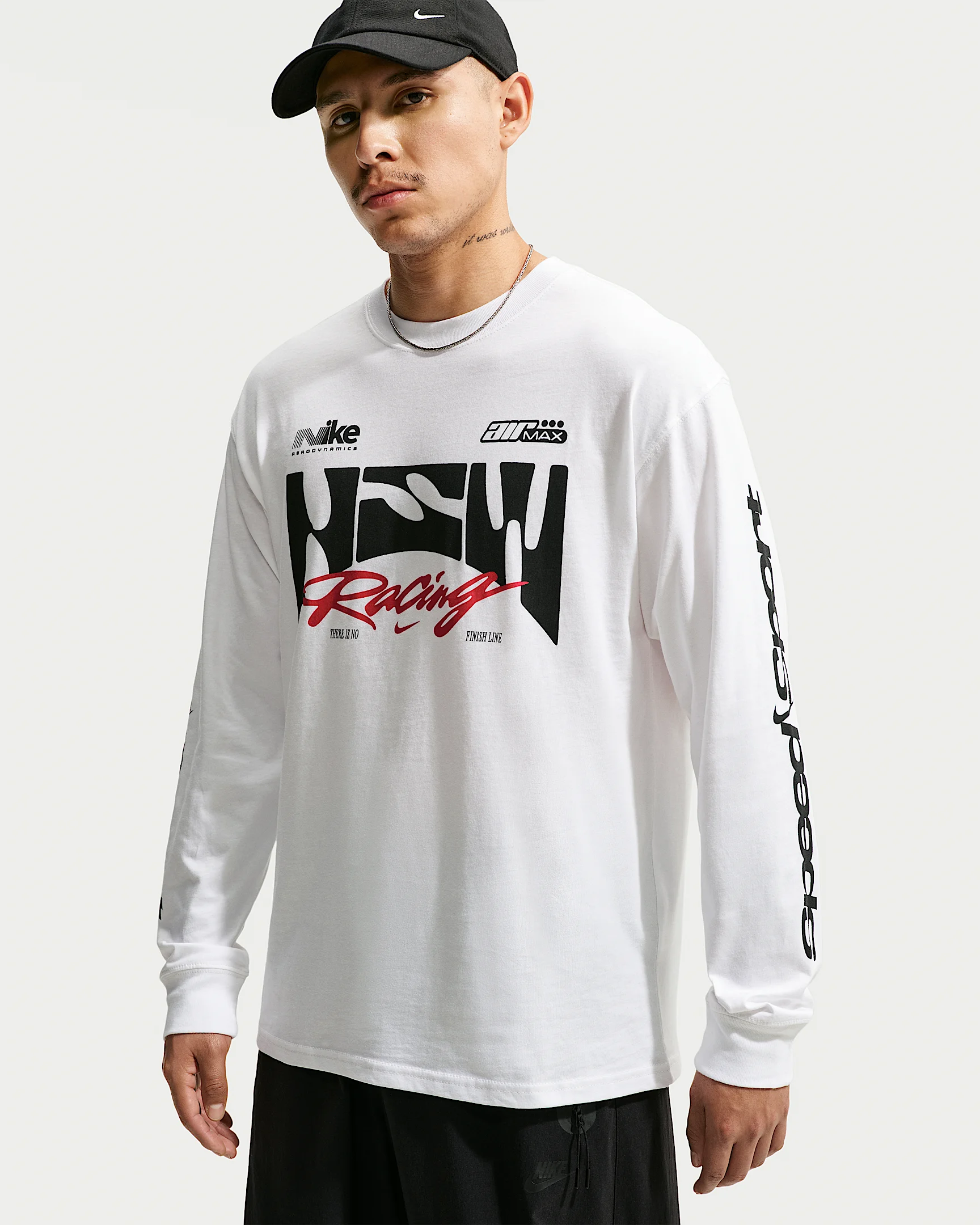 Nike Sportswear Long-Sleeve T-Shirt - 1