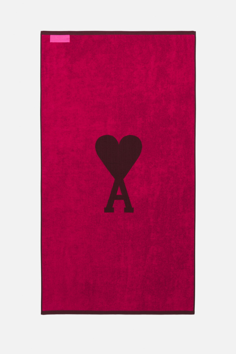 AMI Paris Ami De Coeur Bicolor Beach Towel outlook