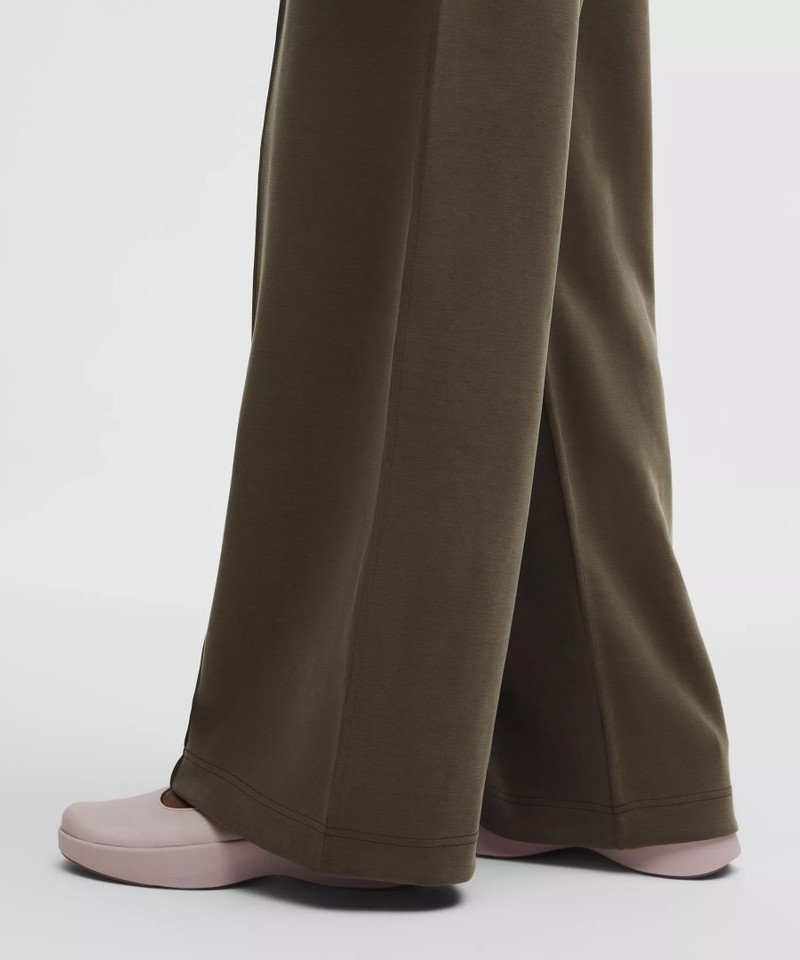 Softstreme Pintuck High-Rise Wide-Leg Pant *Regular 7