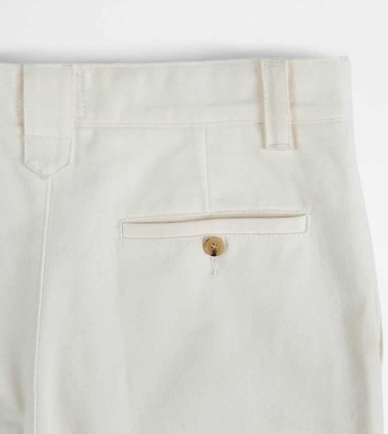 PANTS WITH DARTS - WHITE 4