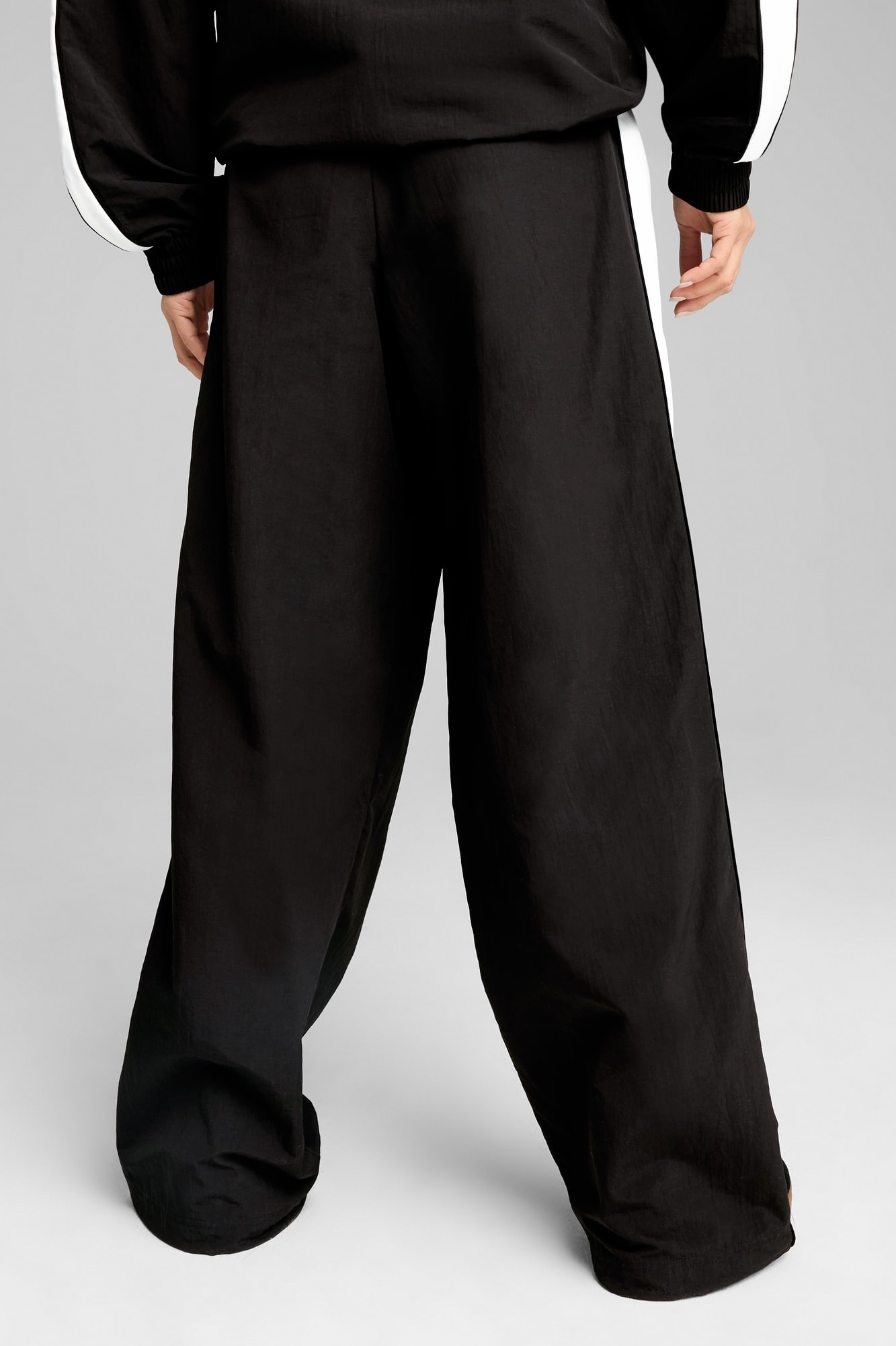T7 Men's Oversized Track Pants - 6