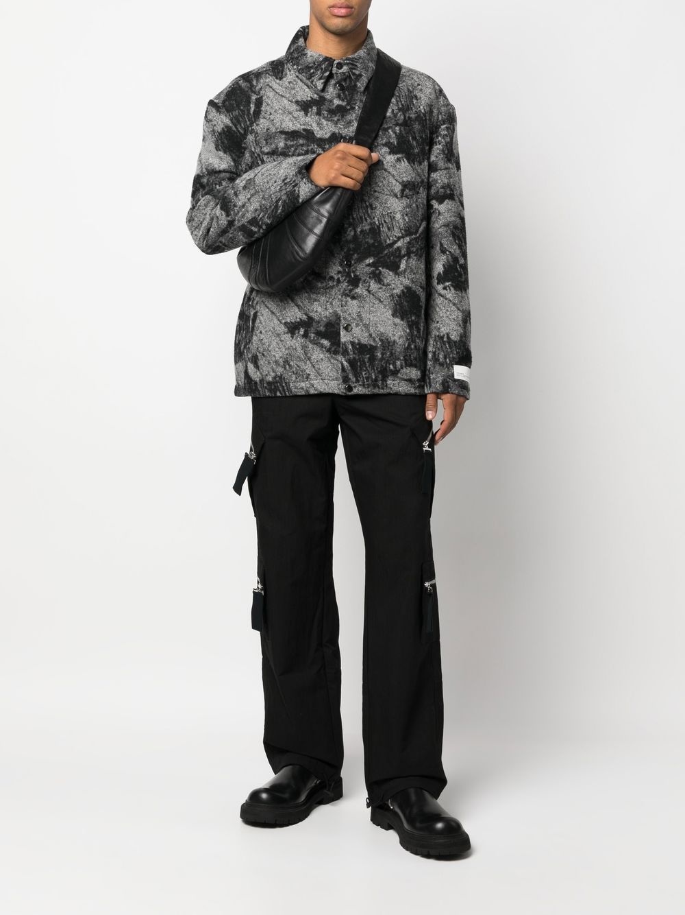 multiple-pocket straight-leg trousers - 2