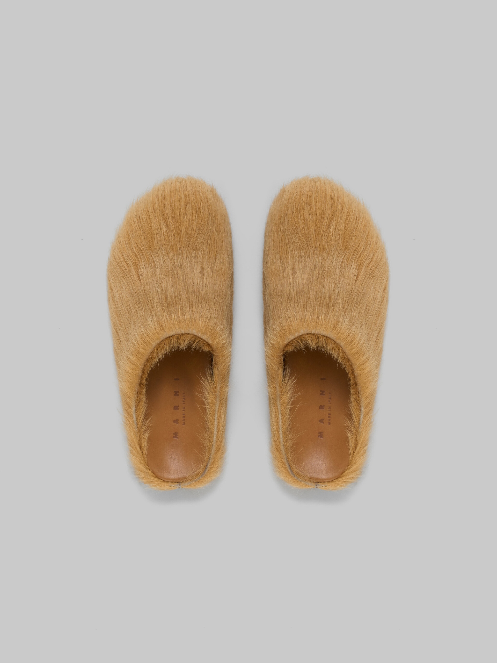 HAZELNUT LONG-HAIR CALFSKIN FUSSBETT SABOT - 4