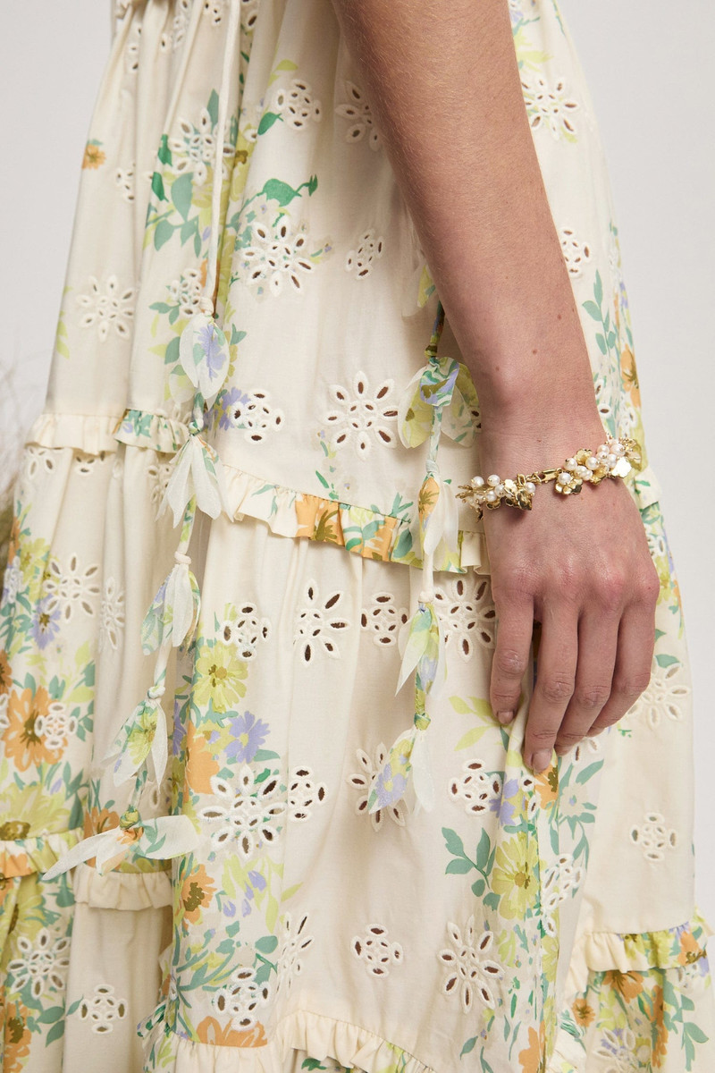 ALÉMAIS Team Spirit Flower & Pearl Bracelet outlook