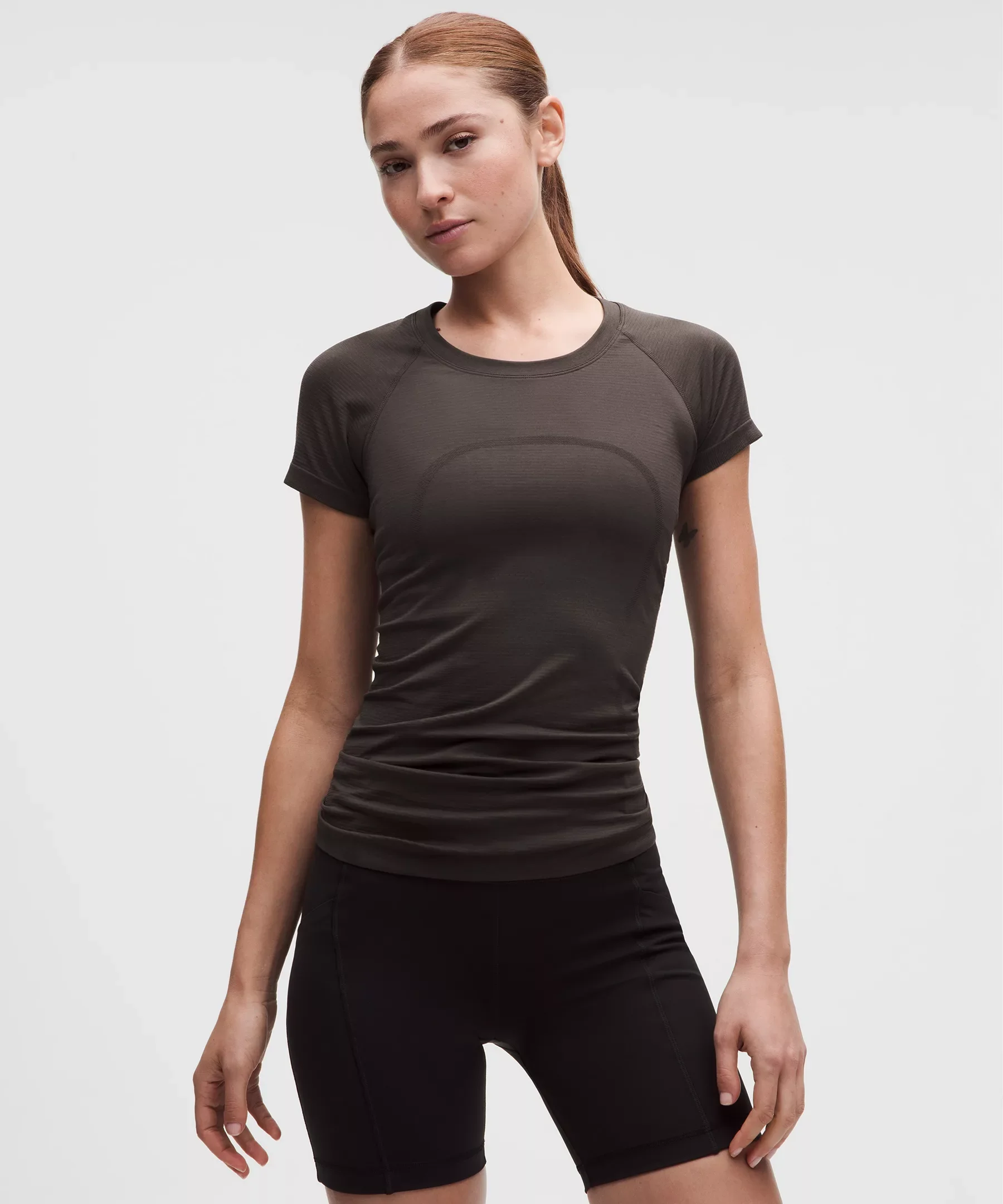 Swiftly Tech Short-Sleeve Shirt 2.0 *Hip Length - 1