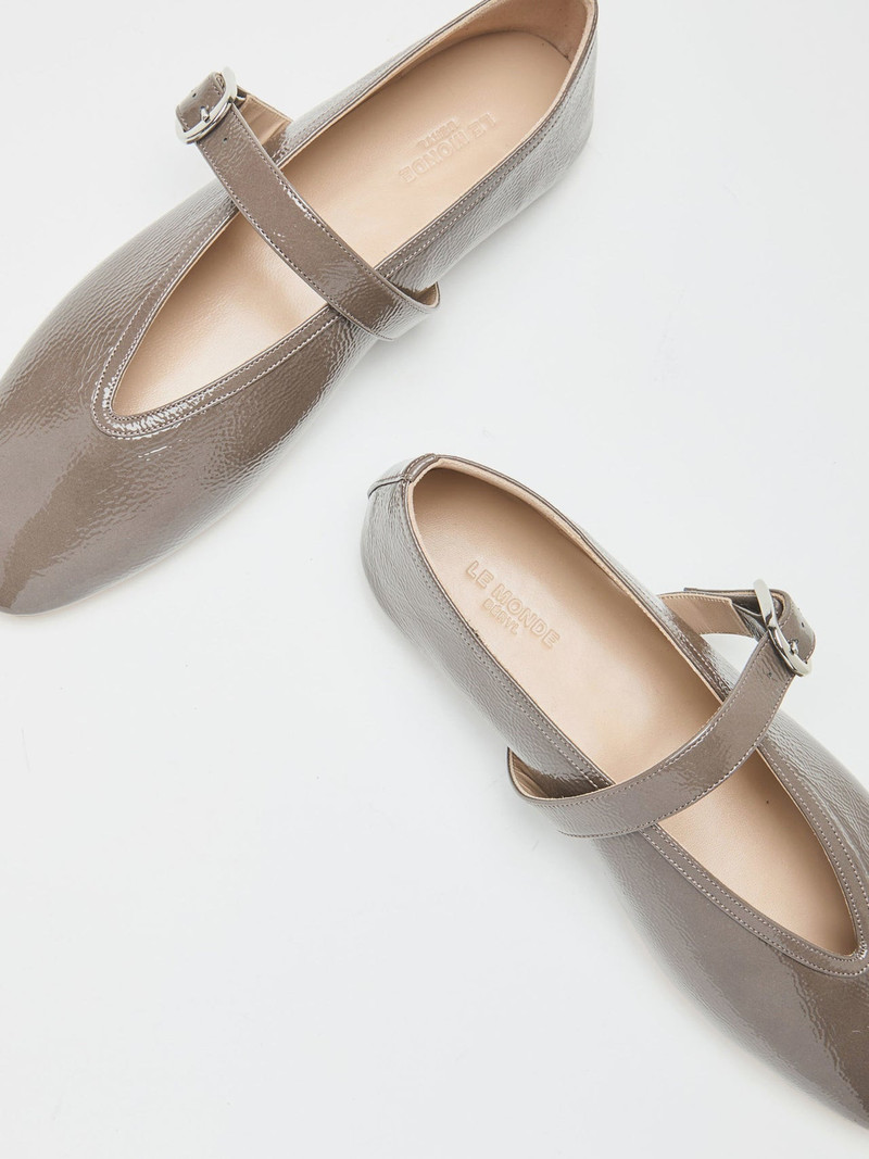 Stella Slipper / Taupe Patent Leather 4