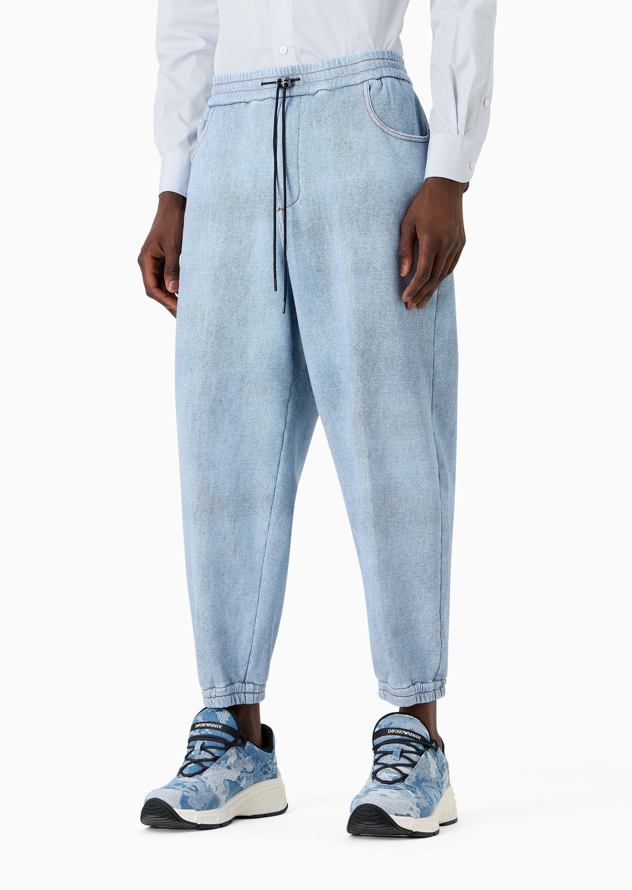Denim-effect printed jersey drawstring trousers with elasticated cuffs - 2