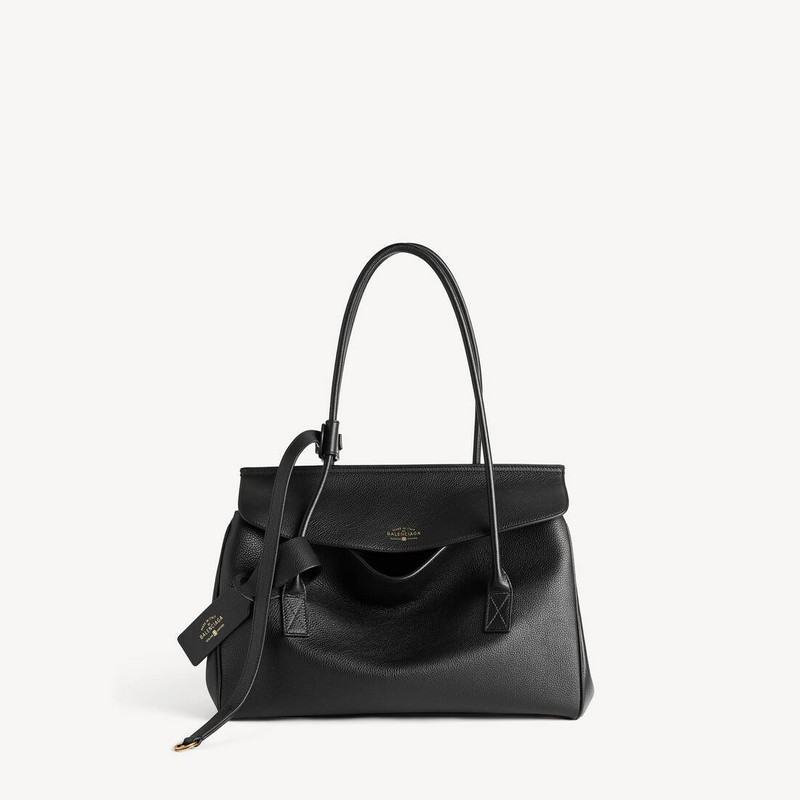 Women's Carrie Carry All Bag Small in Black 1