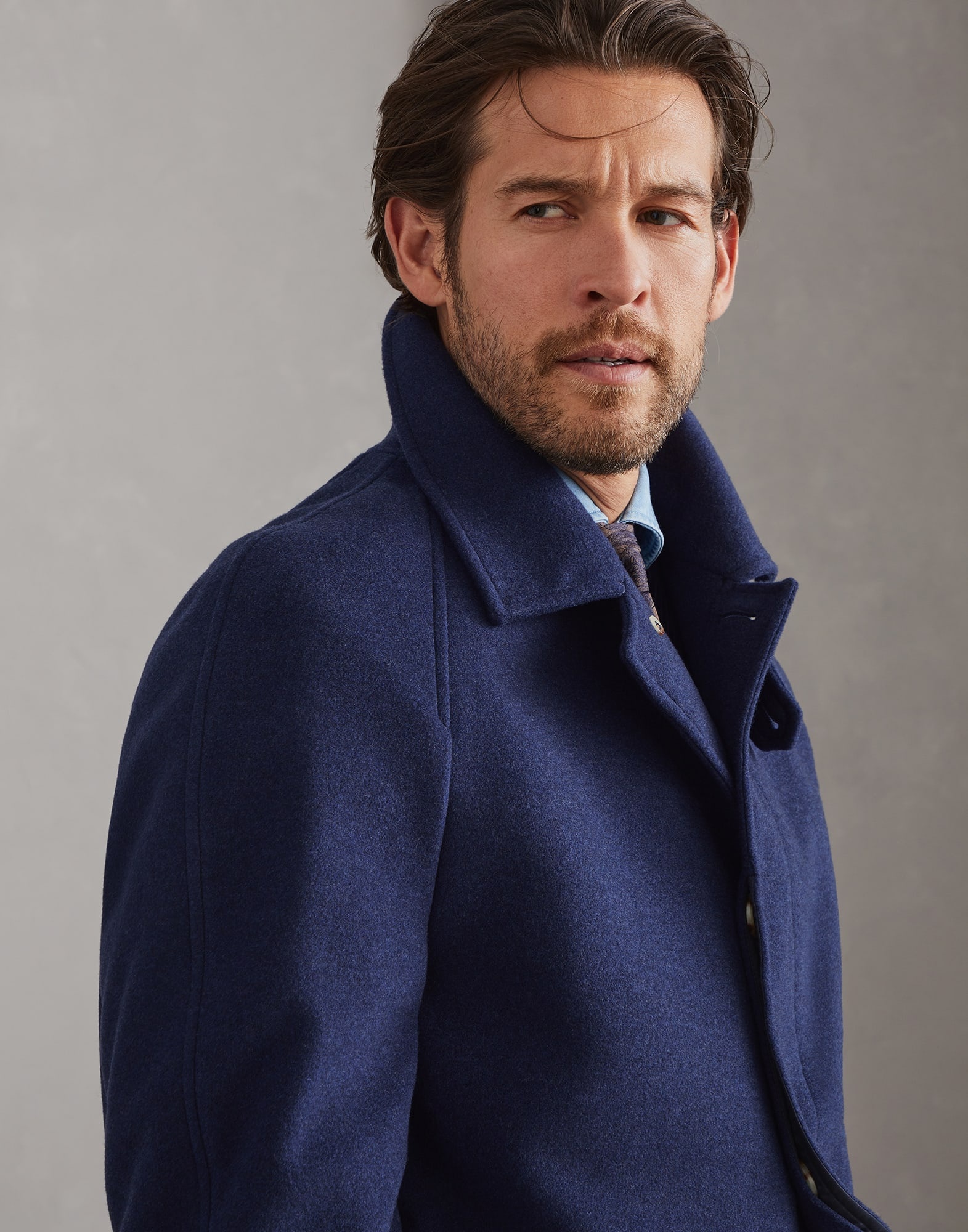Lightweight water-resistant cashmere overcoat - 3