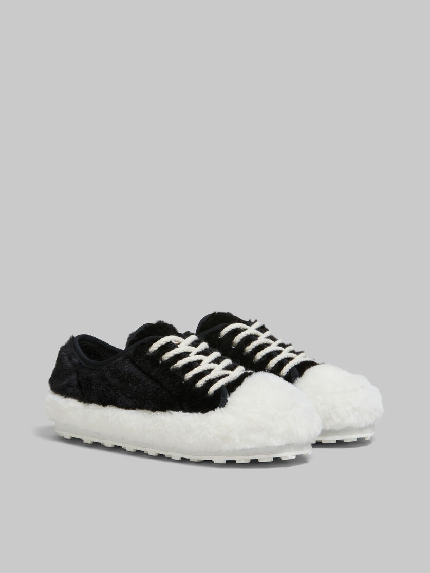 BLACK TEDDY TENNIS SNEAKER - 2