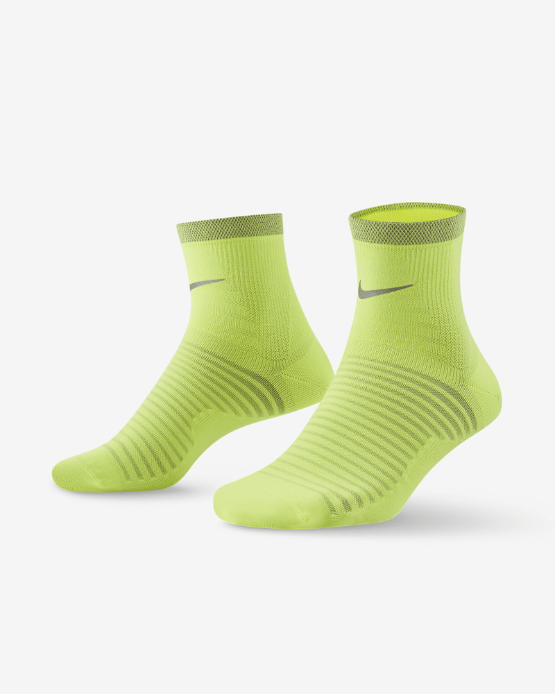 Nike Spark Lightweight Running Ankle Socks 1