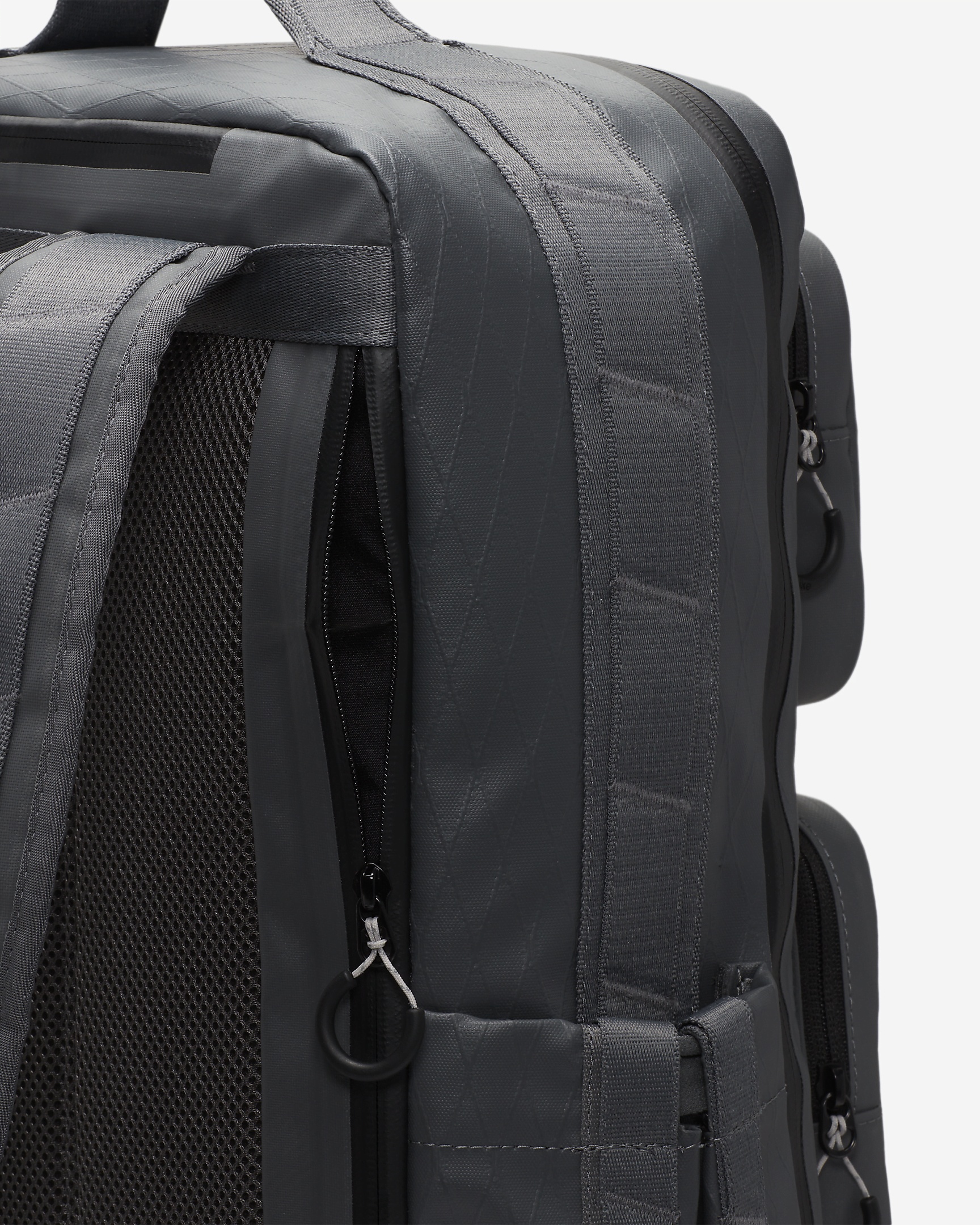 Nike Men's Storm-FIT ADV Utility Speed Training Backpack (27L) - 10