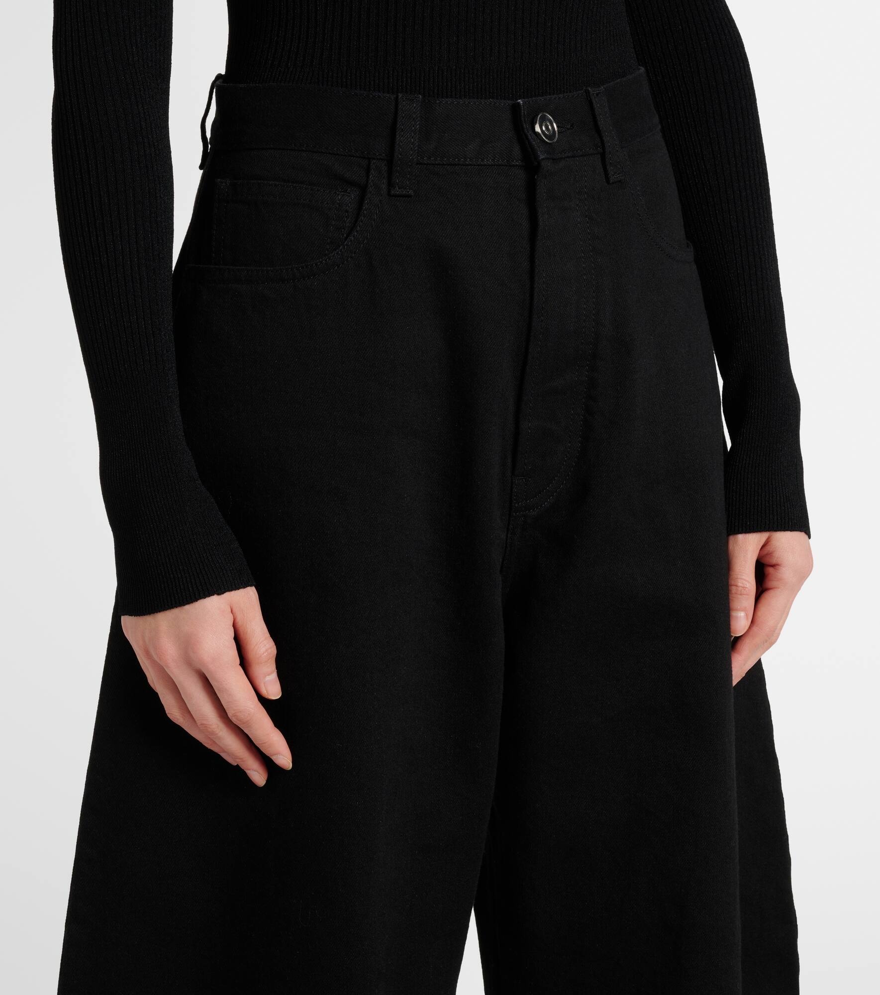 Barrel-leg jeans - 4