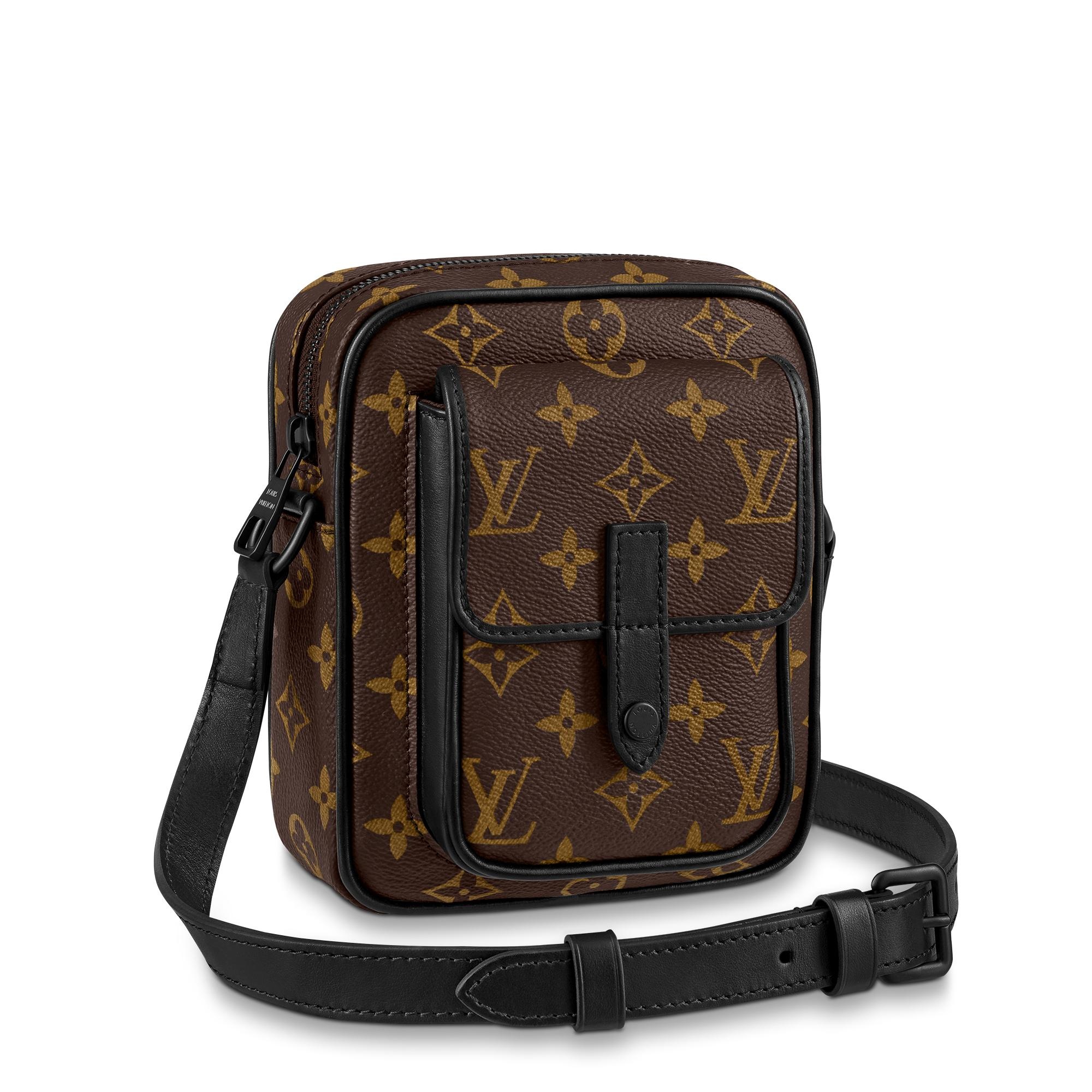 Christopher Wearable Wallet 1