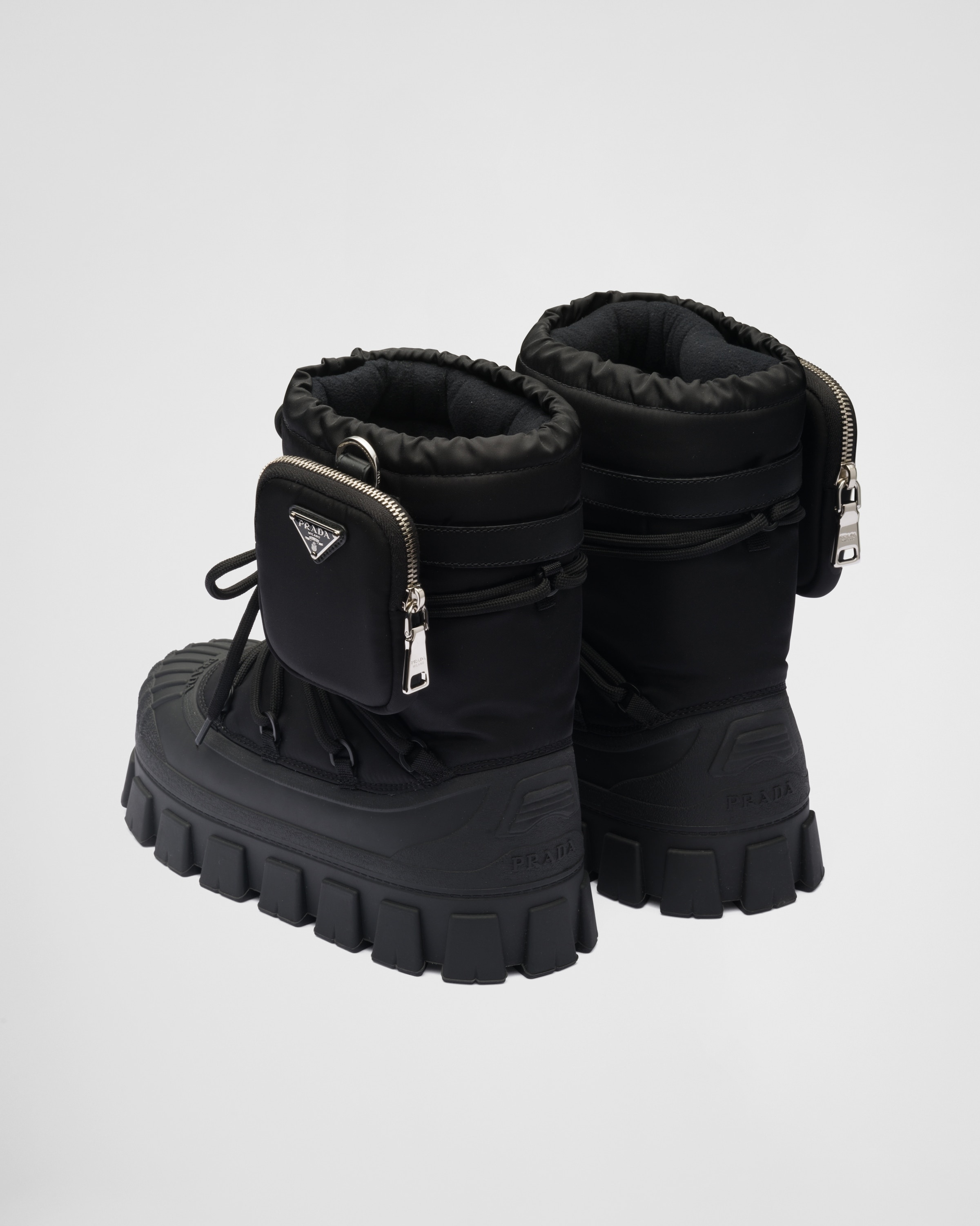 Re-Nylon gabardine après-ski boots with pouch - 5