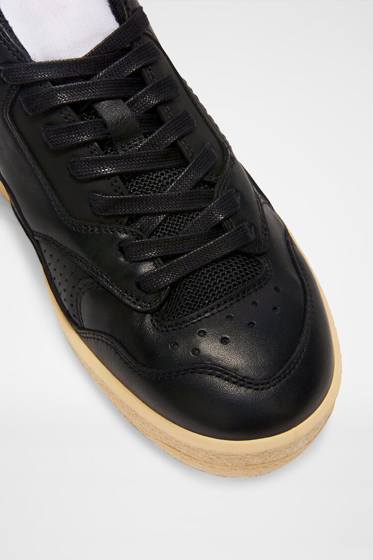 Low-Top Sneakers - 6