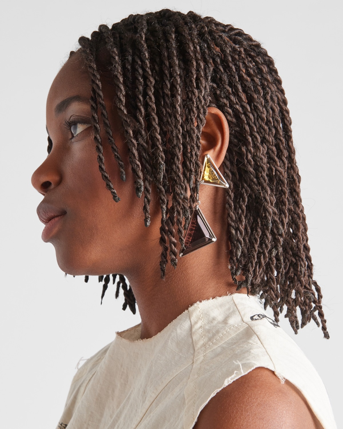 Stone Jewels earring - left ear - 2