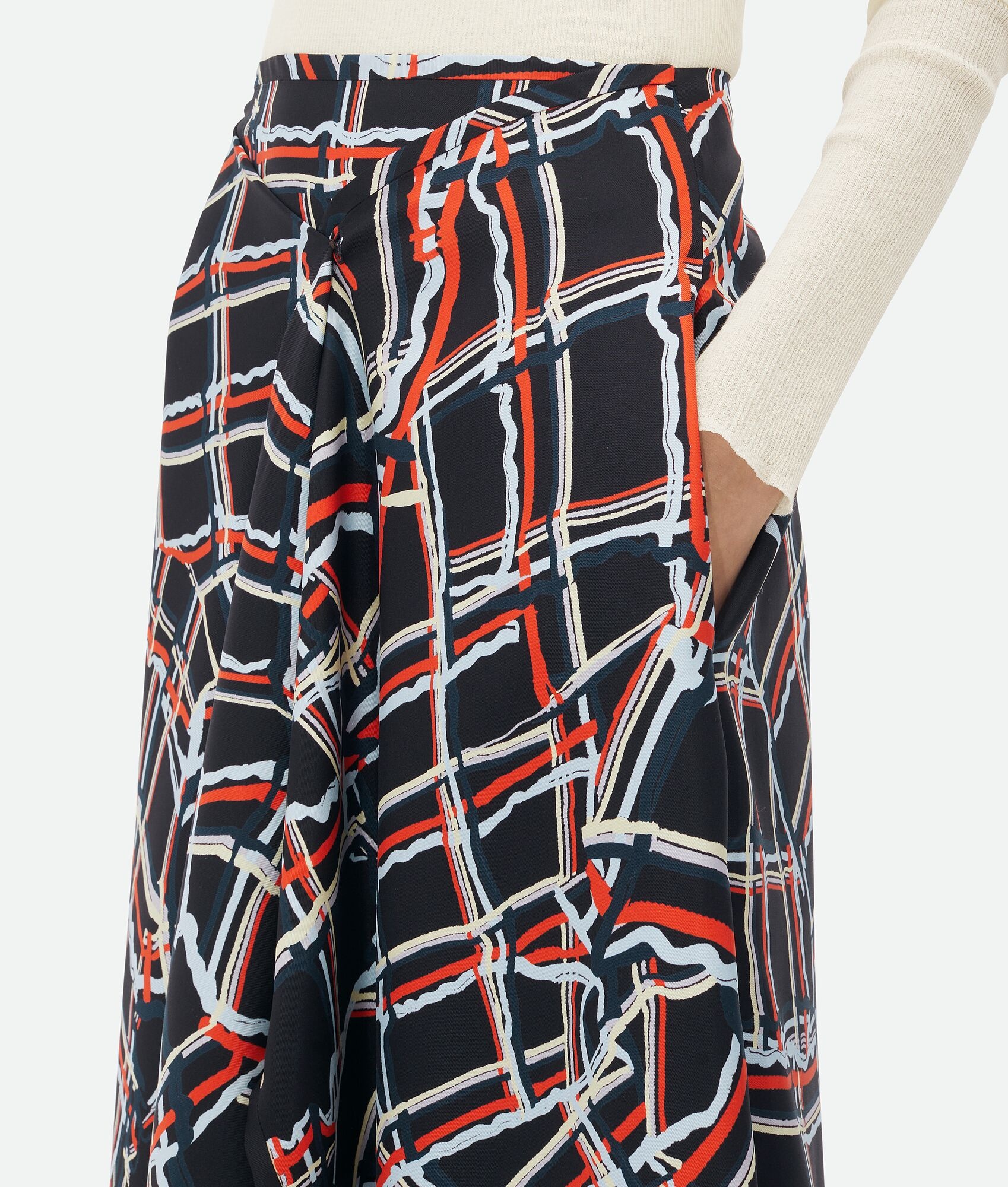 Distorted Check Printed Silk Wrapped Skirt - 4