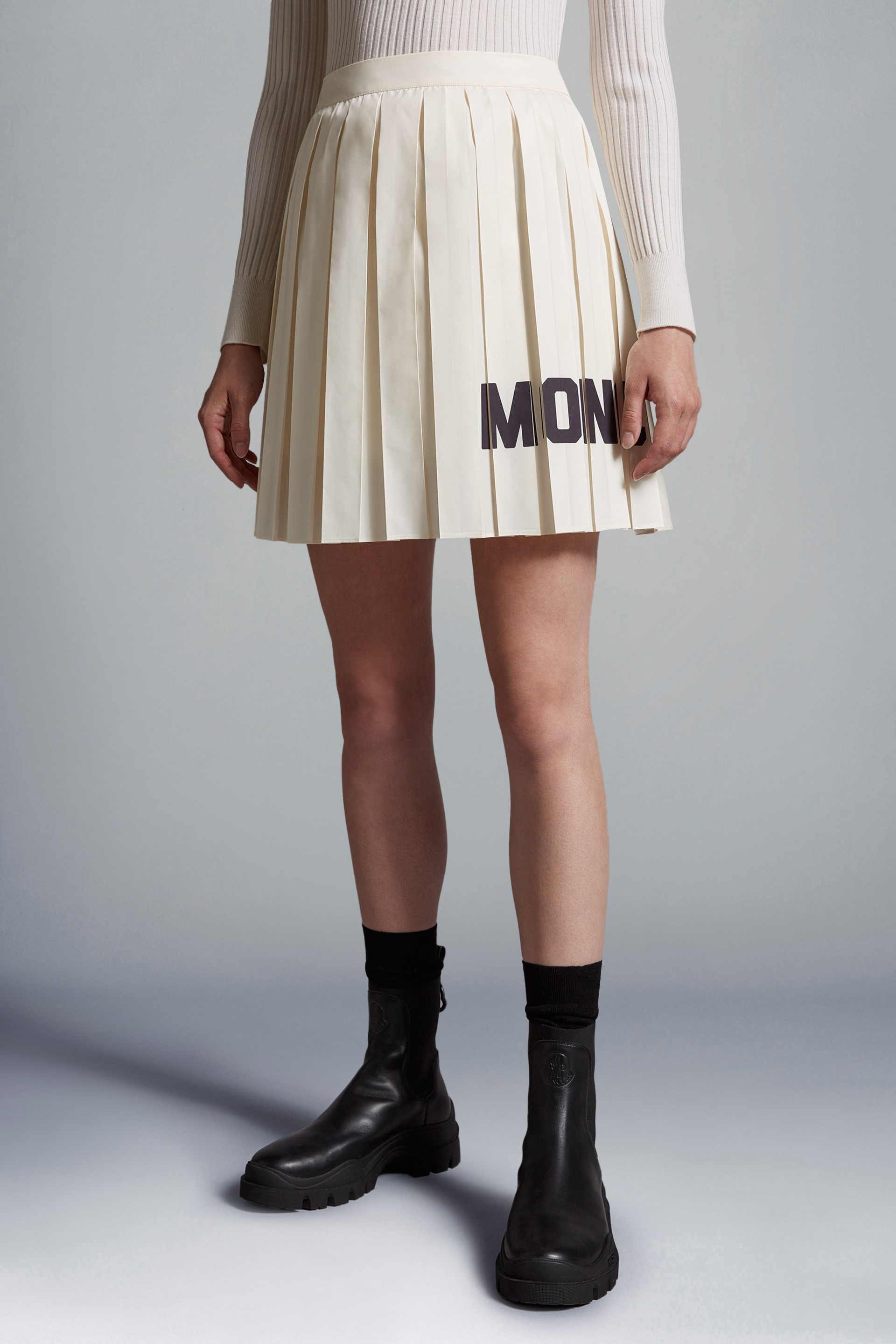 Pleated Taffeta Skirt - 3