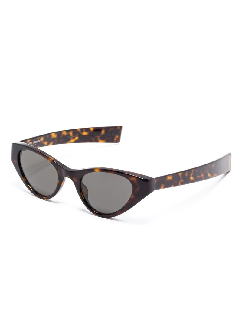 SAINT LAURENT cat eye-frame sunglasses outlook
