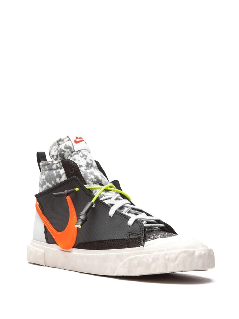 Nike ₢ 킹 Readymade 블레이저 중간 "블랙"스니커 outlook